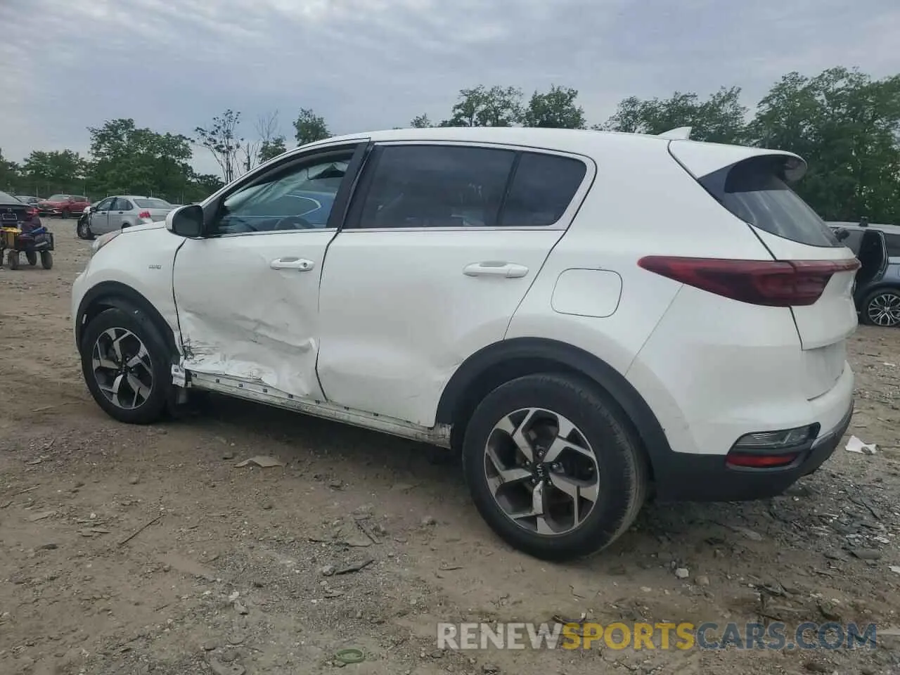 2 Photograph of a damaged car KNDPMCAC9M7941151 KIA SPORTAGE 2021