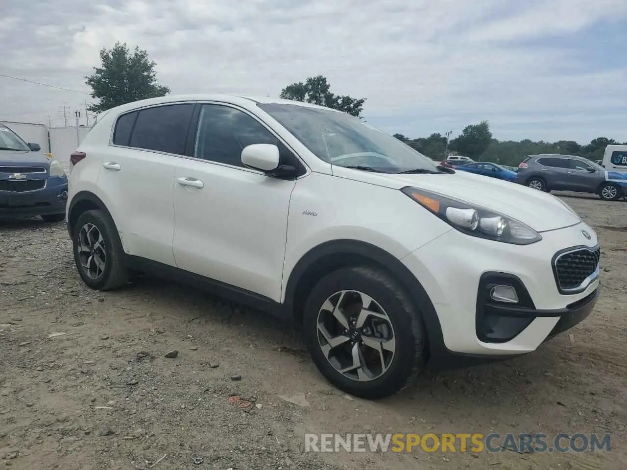 4 Photograph of a damaged car KNDPMCAC9M7941151 KIA SPORTAGE 2021