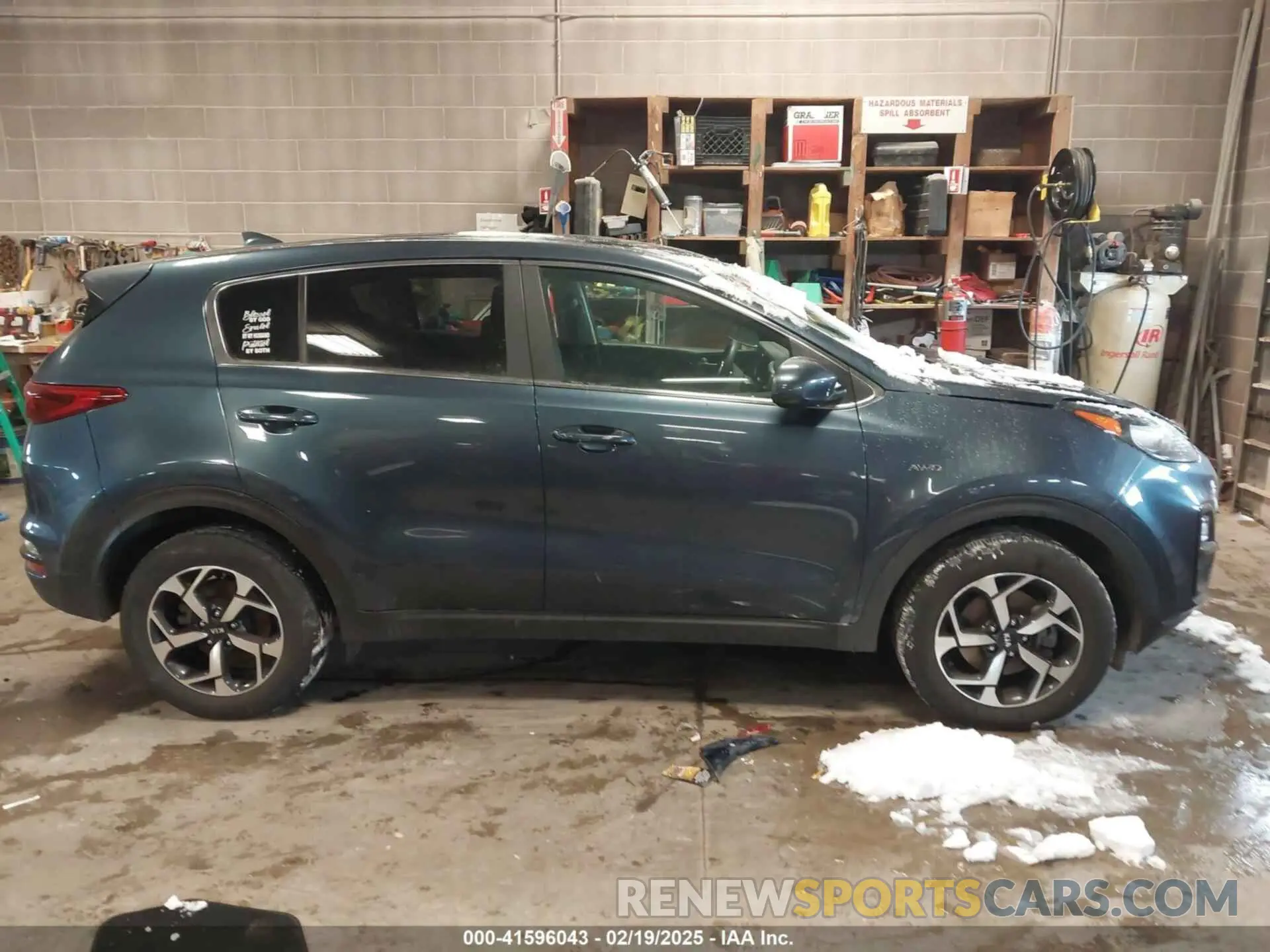 12 Photograph of a damaged car KNDPMCACXM7861454 KIA SPORTAGE 2021