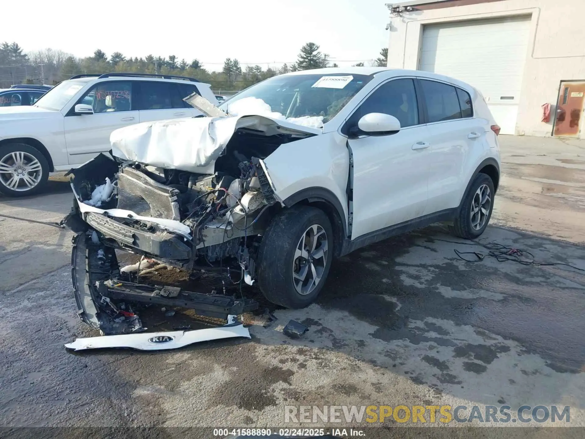 2 Photograph of a damaged car KNDPMCACXM7901175 KIA SPORTAGE 2021