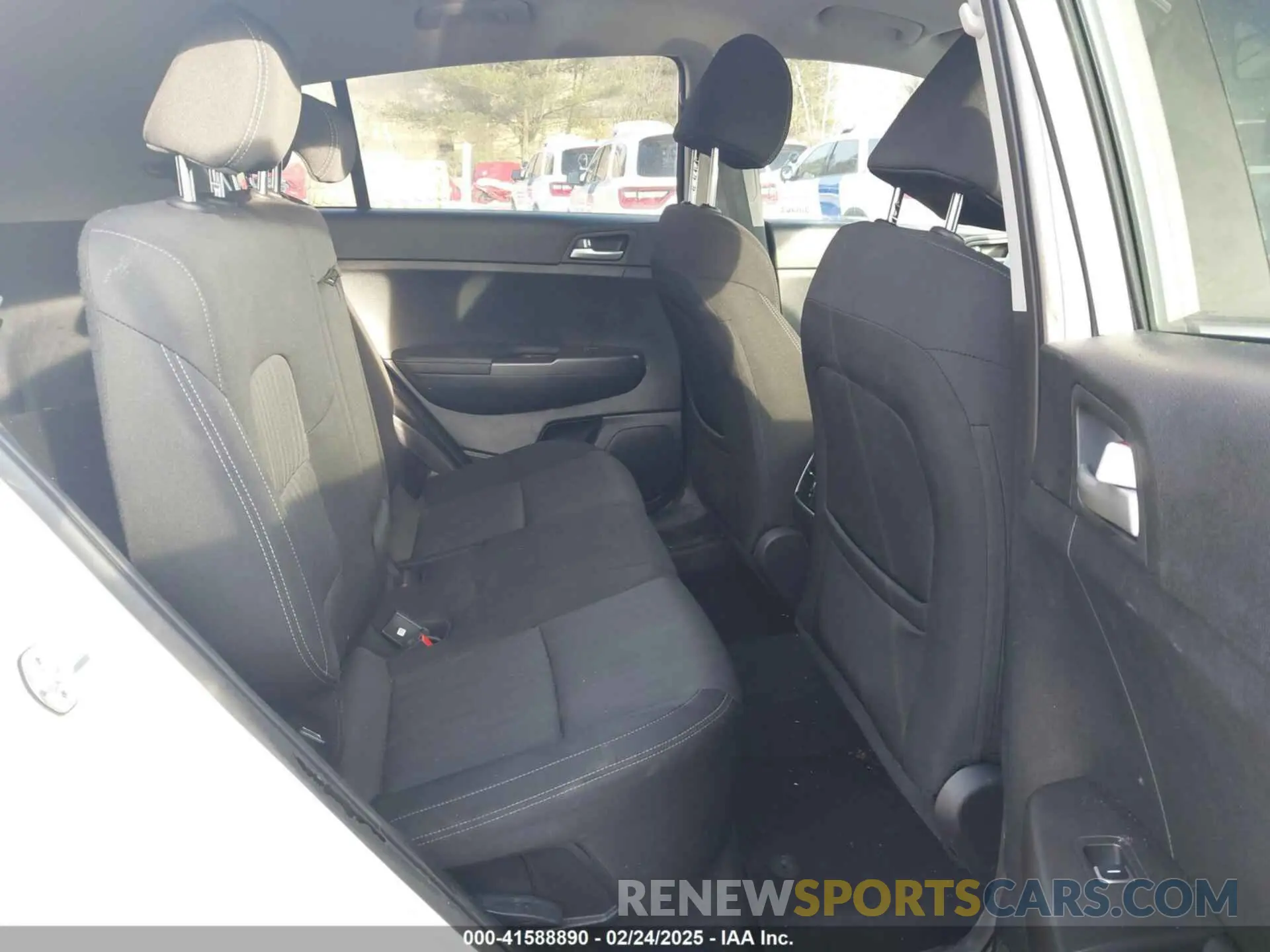 8 Photograph of a damaged car KNDPMCACXM7901175 KIA SPORTAGE 2021