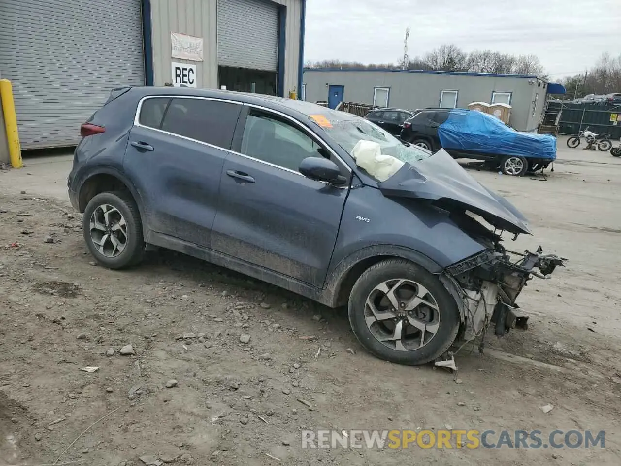 4 Photograph of a damaged car KNDPMCACXM7931244 KIA SPORTAGE 2021