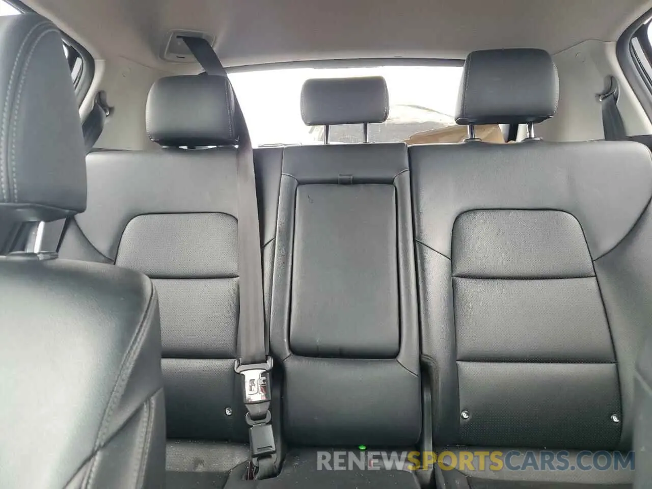 10 Photograph of a damaged car KNDPN3AC0M7926521 KIA SPORTAGE 2021