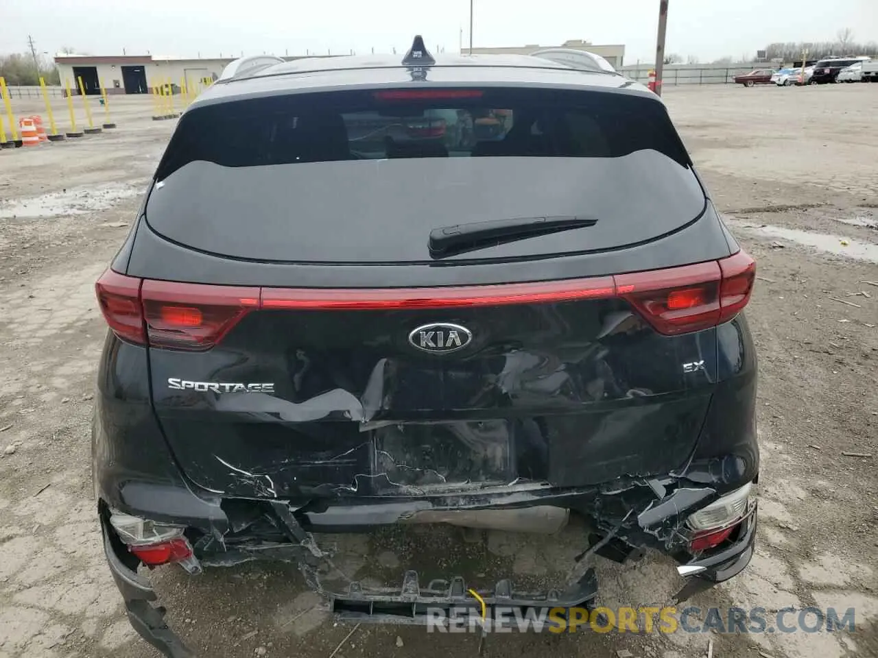 6 Photograph of a damaged car KNDPN3AC0M7926521 KIA SPORTAGE 2021
