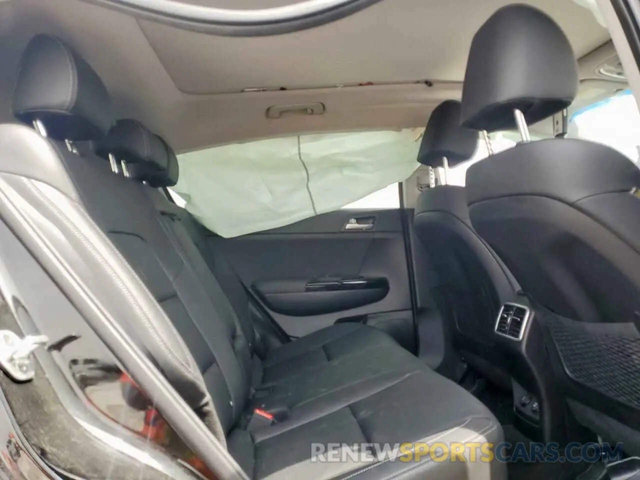 11 Photograph of a damaged car KNDPN3AC6M7928743 KIA SPORTAGE 2021