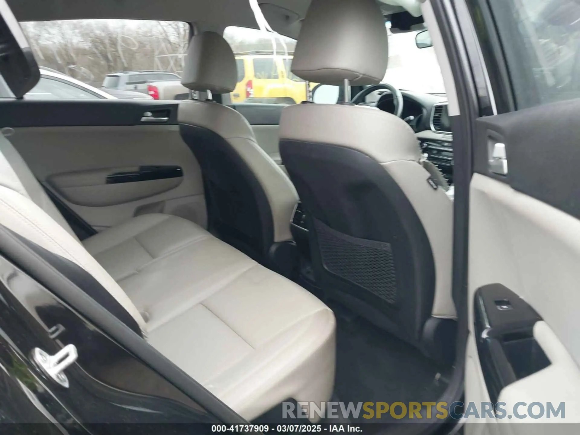 8 Photograph of a damaged car KNDPN3AC8M7912771 KIA SPORTAGE 2021