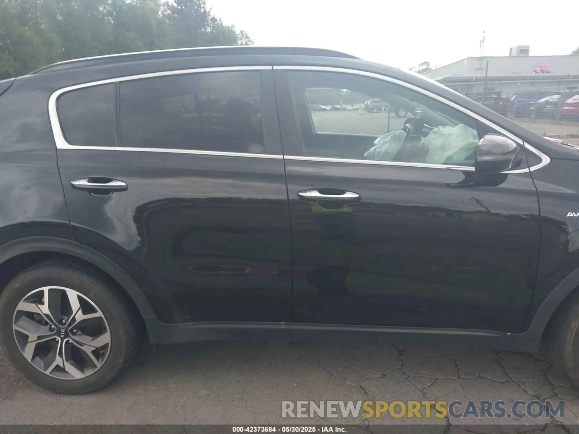 13 Photograph of a damaged car KNDPNCAC5M7848673 KIA SPORTAGE 2021