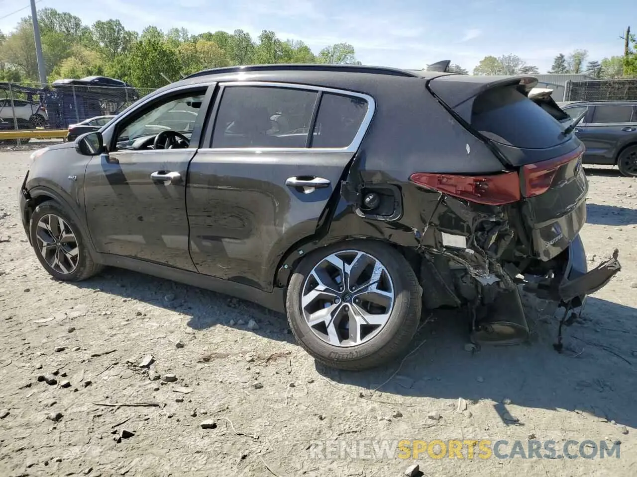 2 Photograph of a damaged car KNDPNCAC9M7936755 KIA SPORTAGE 2021