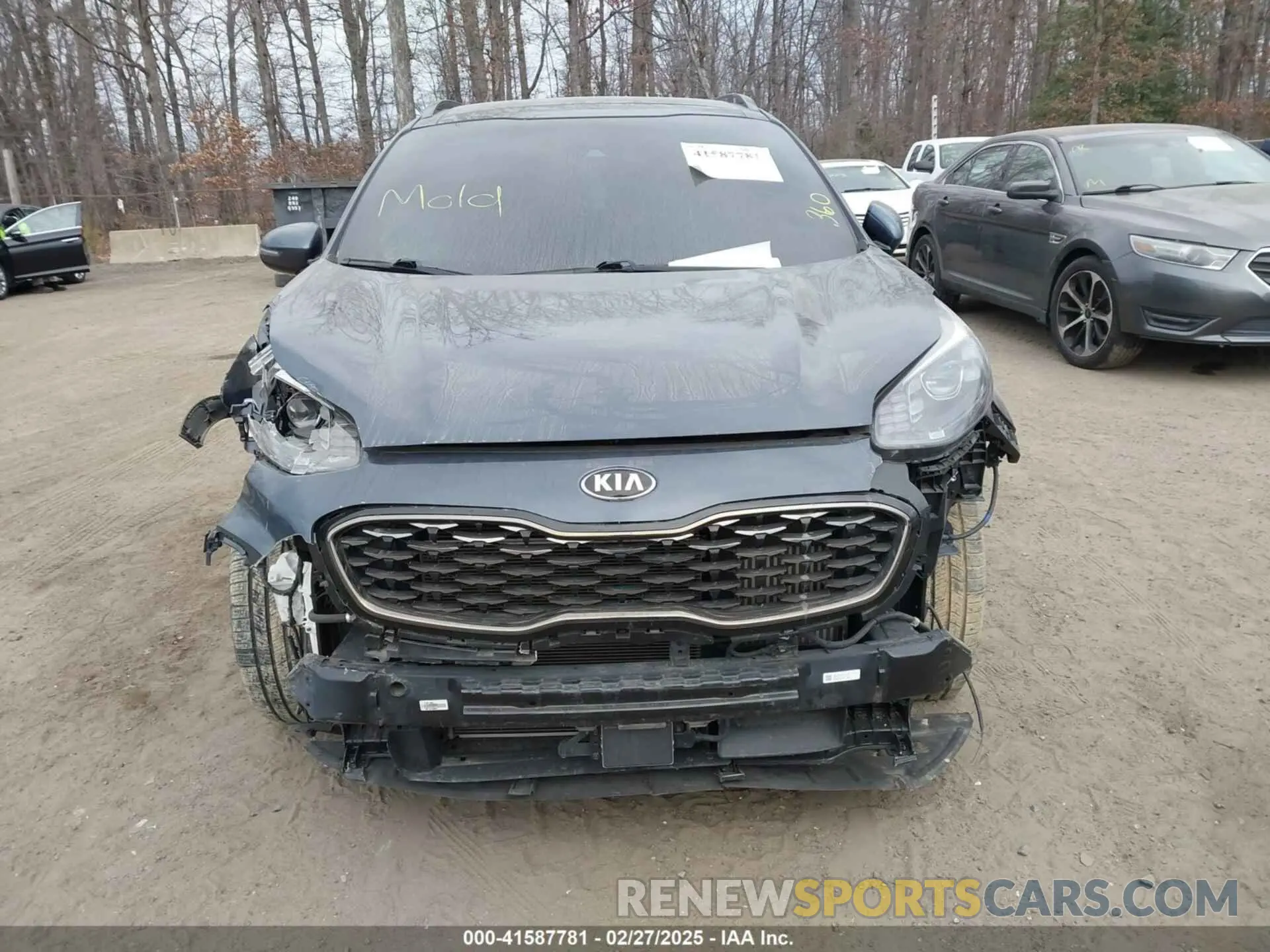 12 Photograph of a damaged car KNDPR3A62M7914966 KIA SPORTAGE 2021