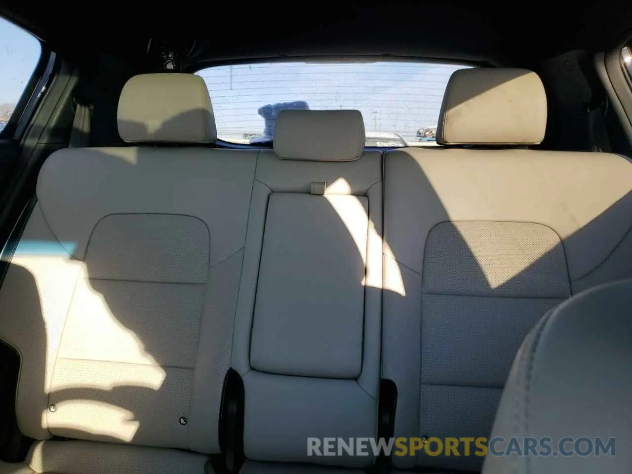 10 Photograph of a damaged car KNDPRCA61M7885220 KIA SPORTAGE 2021