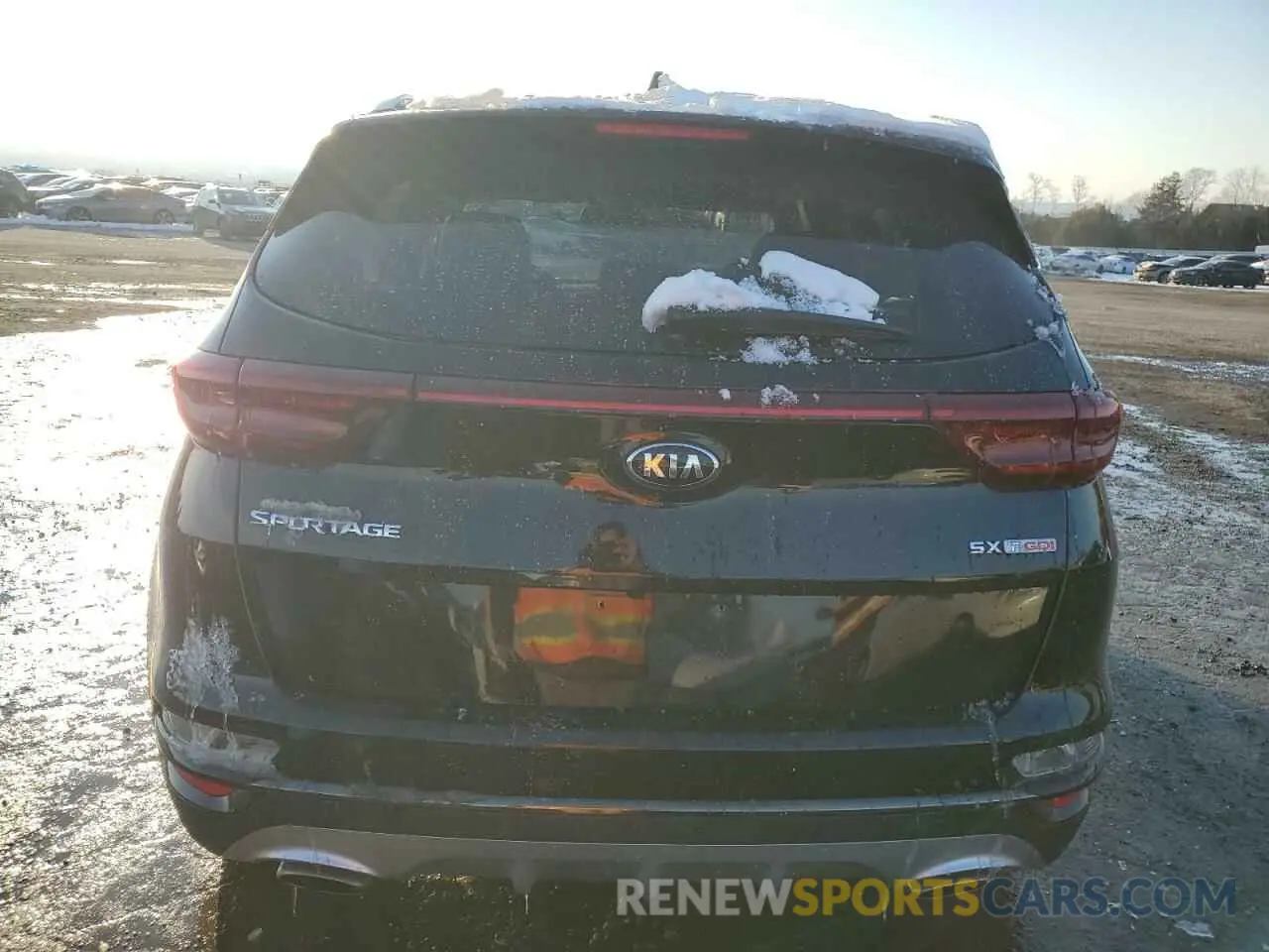 6 Photograph of a damaged car KNDPRCA61M7885220 KIA SPORTAGE 2021