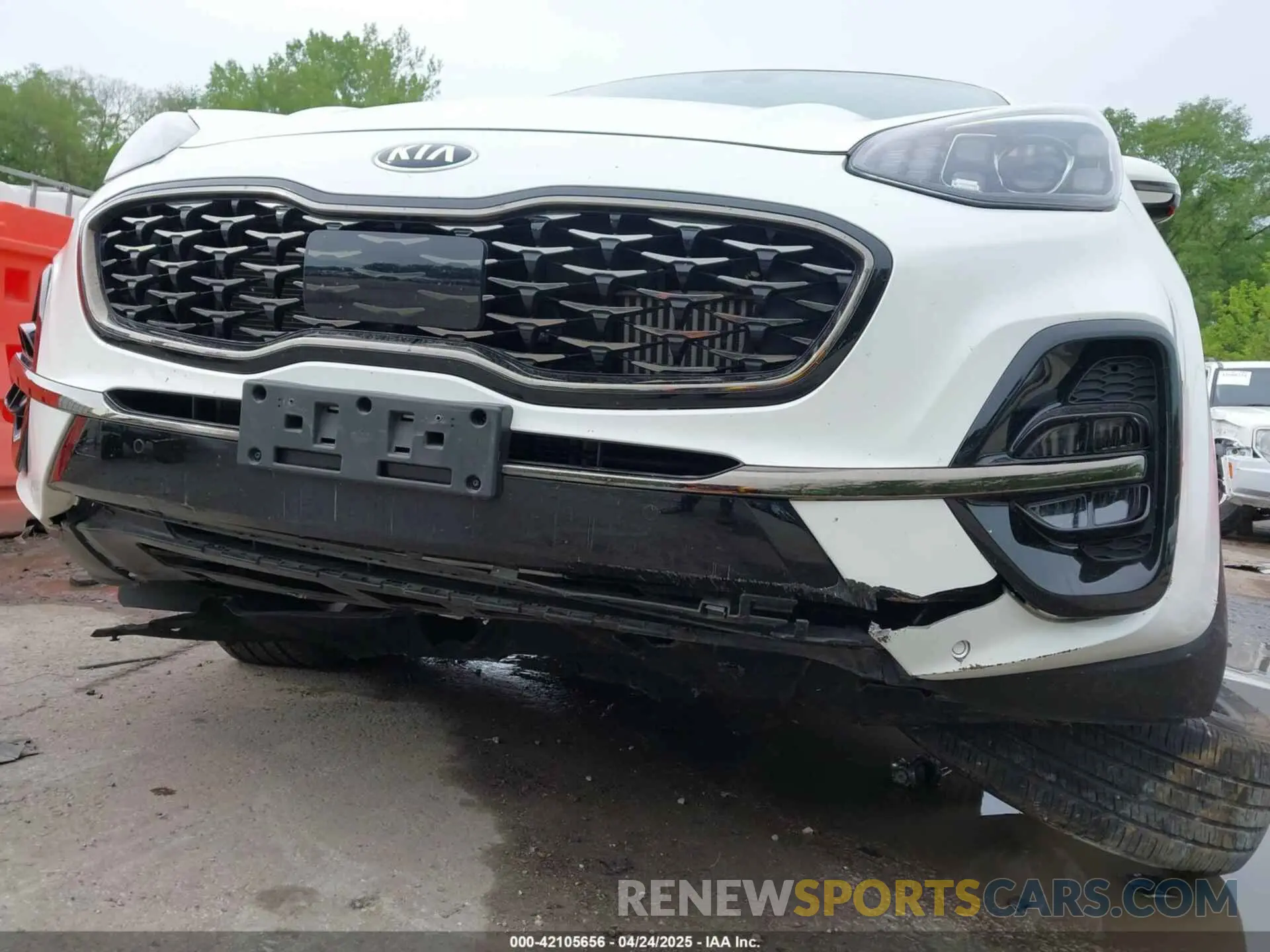 17 Photograph of a damaged car KNDPRCA63M7878009 KIA SPORTAGE 2021