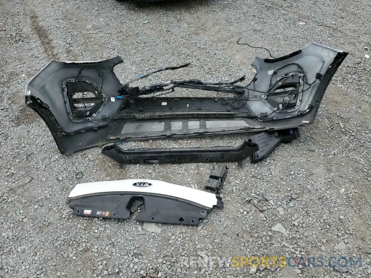 13 Photograph of a damaged car KNDPRCA65M7927999 KIA SPORTAGE 2021