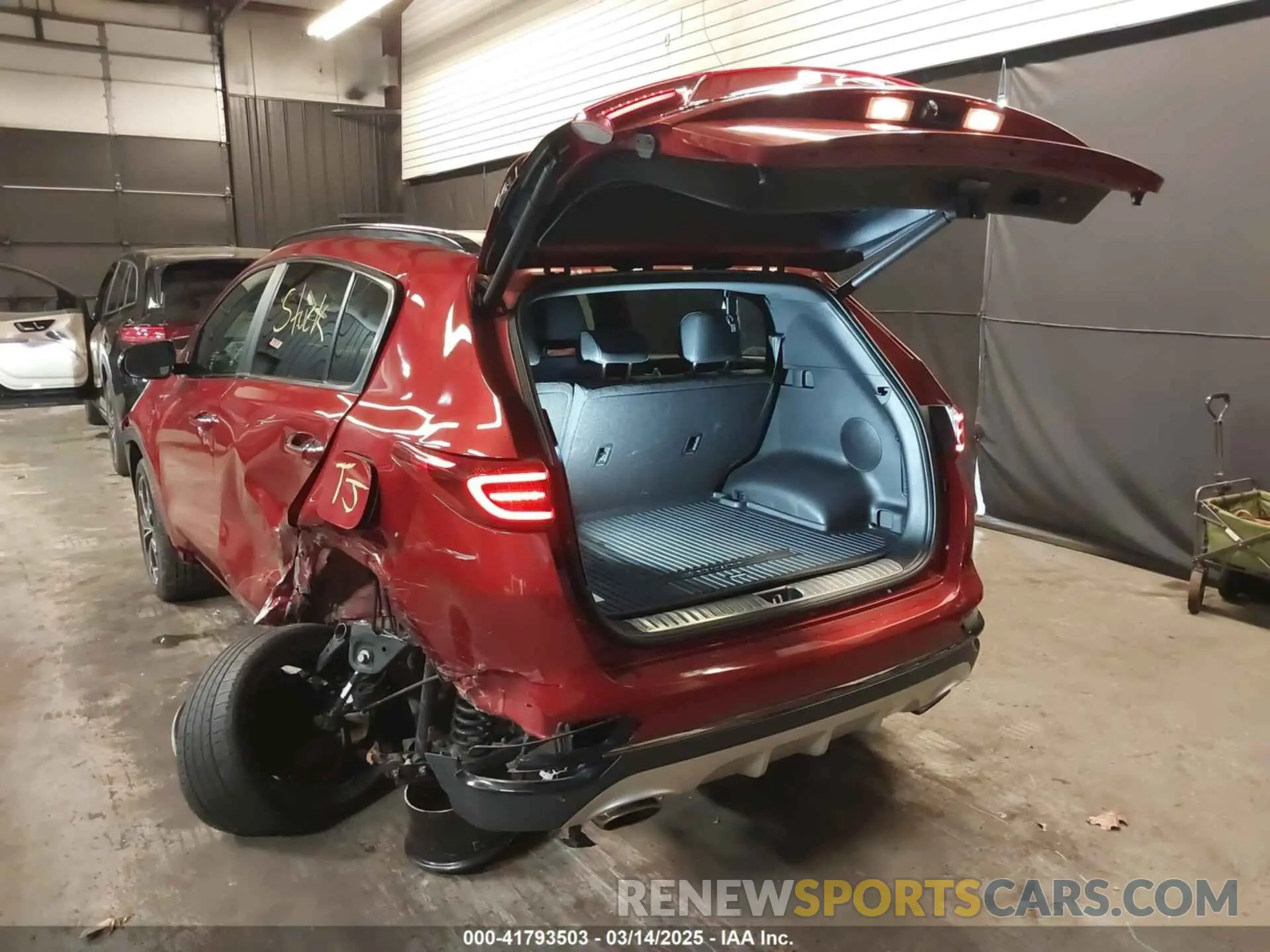 3 Photograph of a damaged car KNDPRCA68M7849184 KIA SPORTAGE 2021