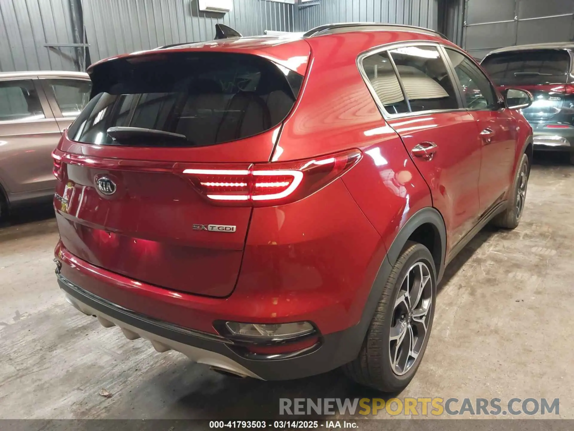 4 Photograph of a damaged car KNDPRCA68M7849184 KIA SPORTAGE 2021
