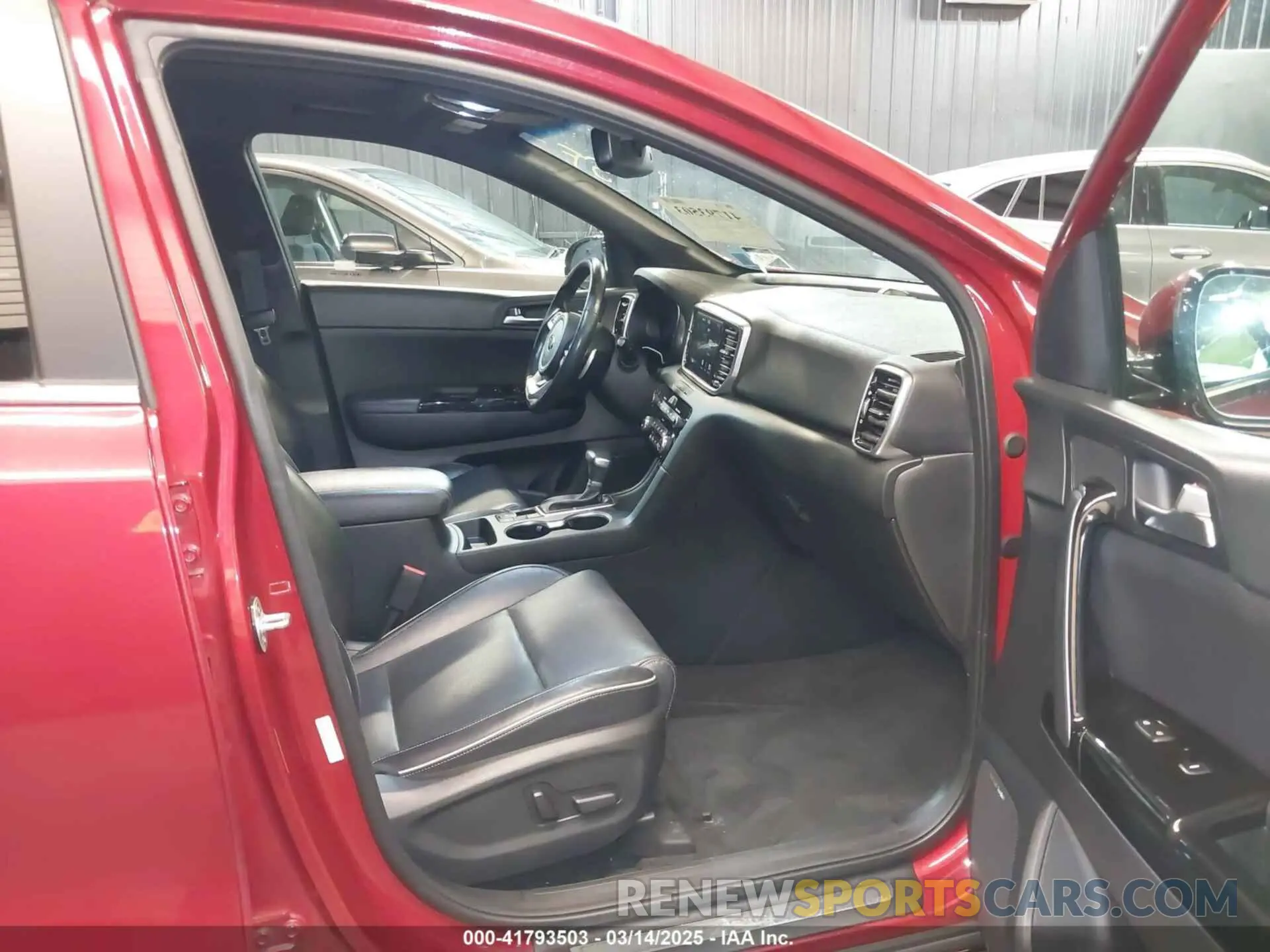 5 Photograph of a damaged car KNDPRCA68M7849184 KIA SPORTAGE 2021