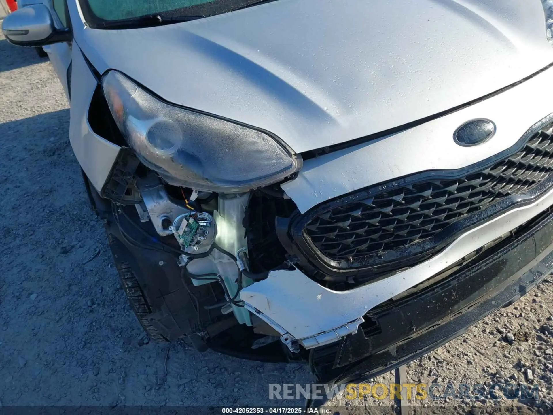6 Photograph of a damaged car KNDP63AC4N7947306 KIA SPORTAGE 2022