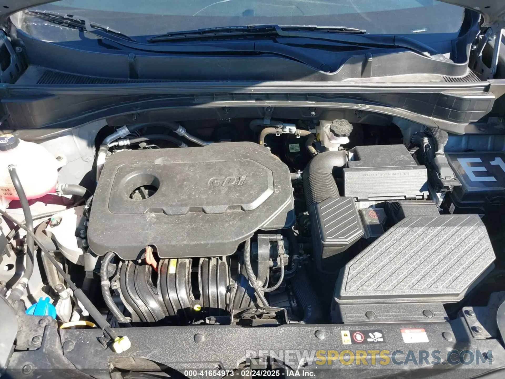 10 Photograph of a damaged car KNDP63AC4N7997333 KIA SPORTAGE 2022