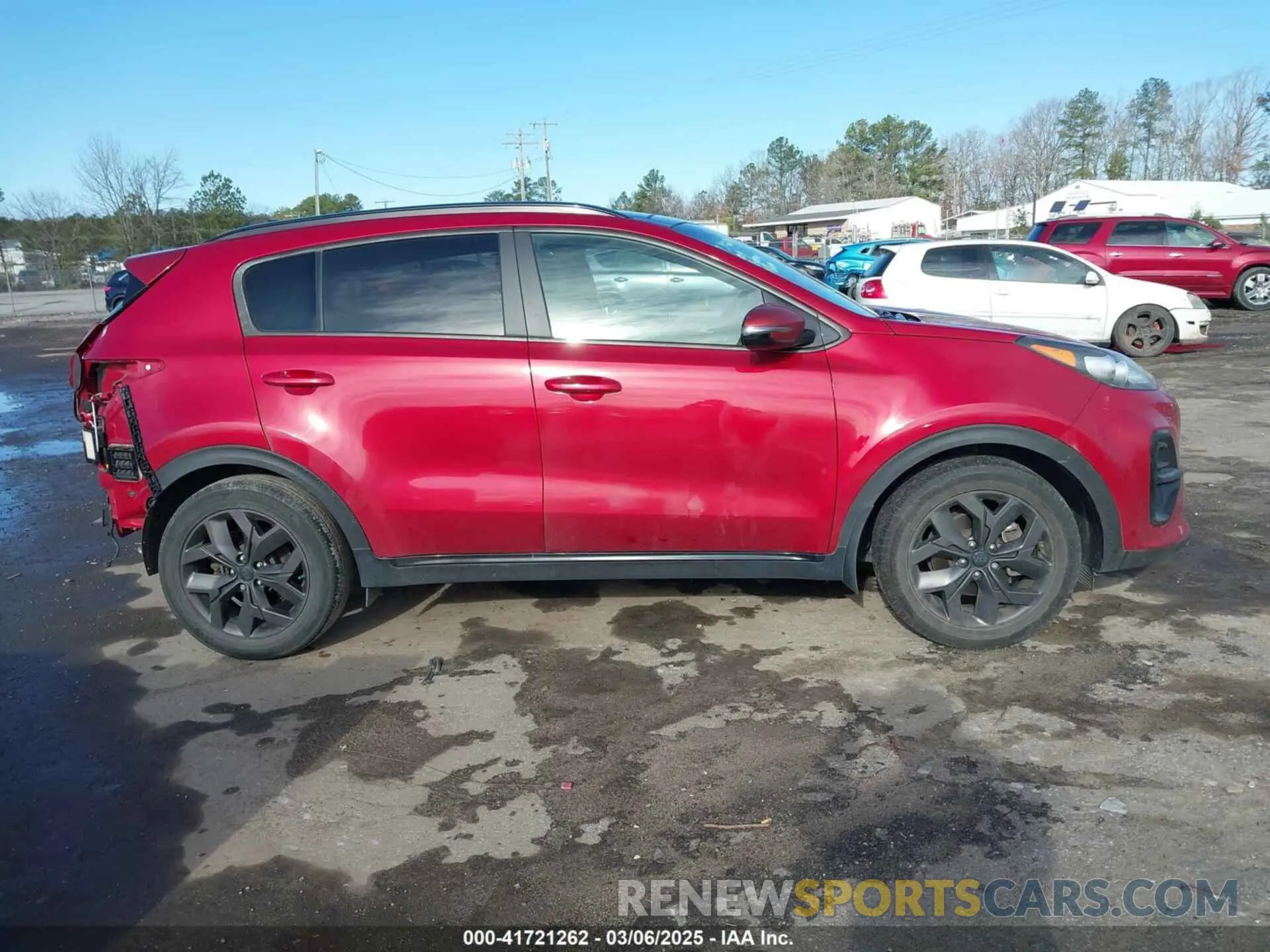 13 Photograph of a damaged car KNDP63AC5N7998359 KIA SPORTAGE 2022