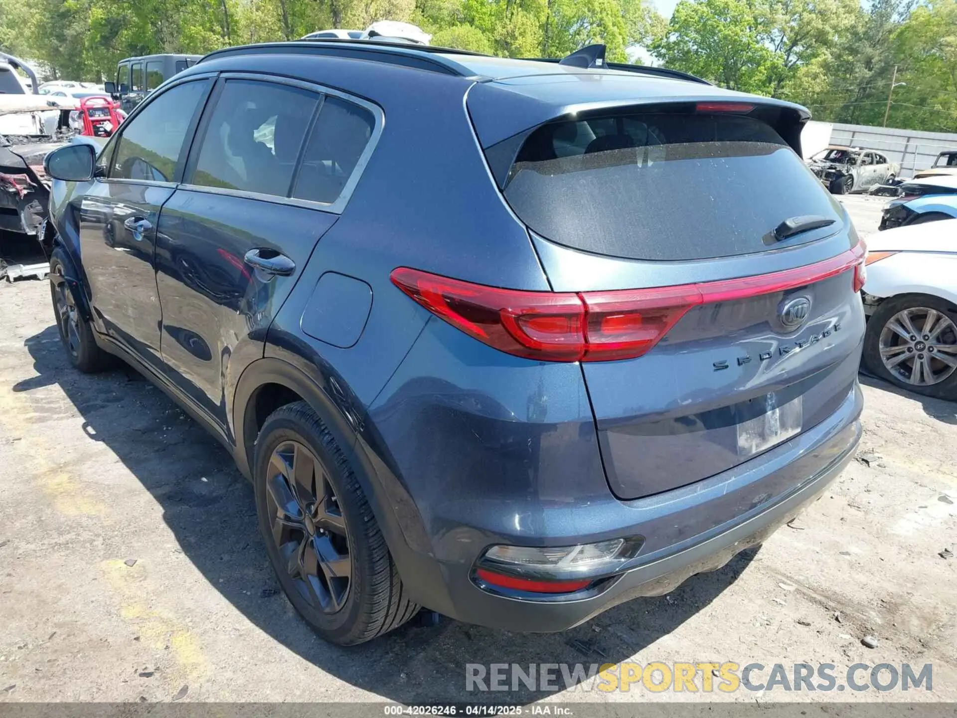 3 Photograph of a damaged car KNDP63AC6N7951163 KIA SPORTAGE 2022