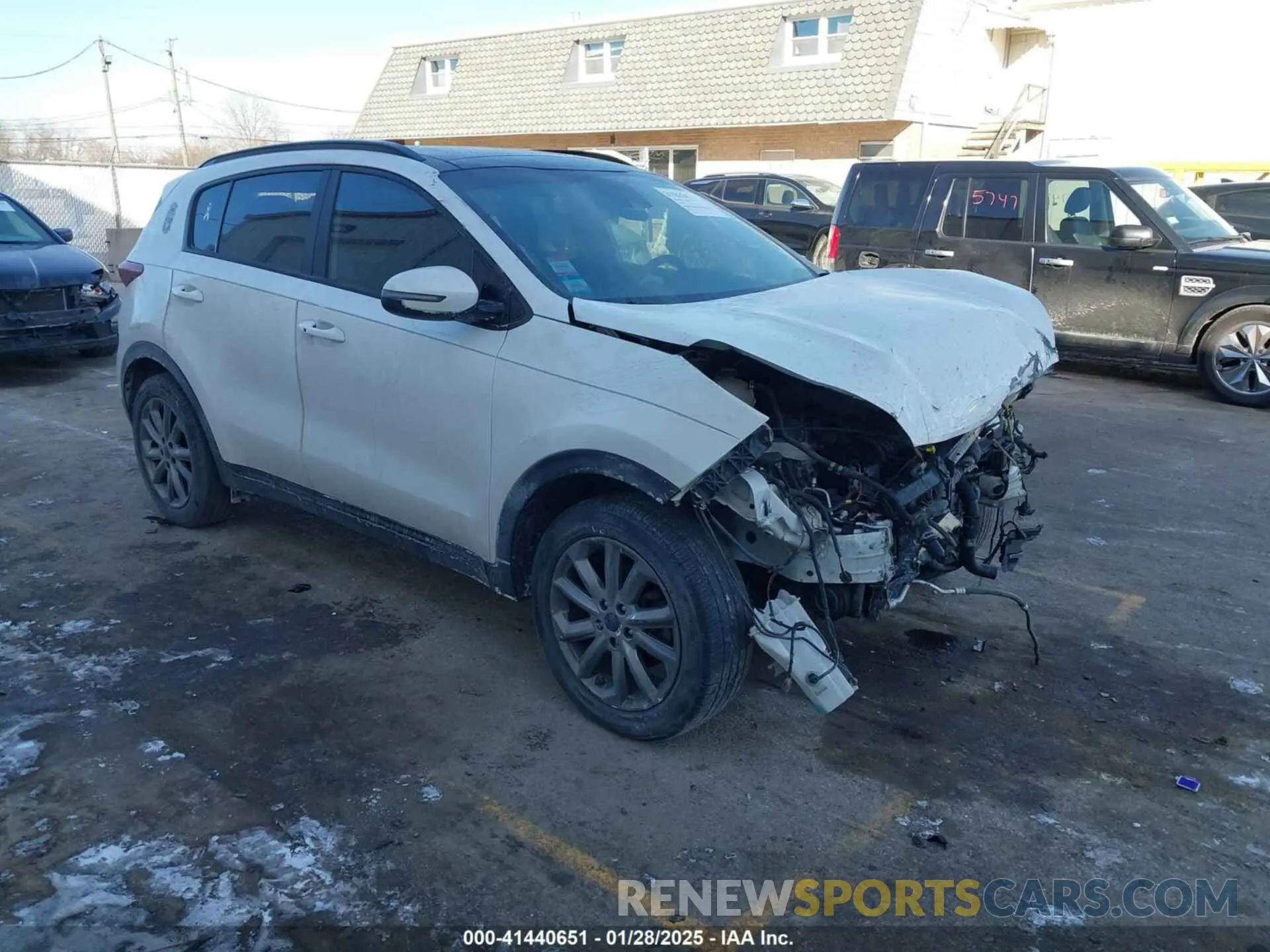 1 Photograph of a damaged car KNDP63AC7N7015648 KIA SPORTAGE 2022