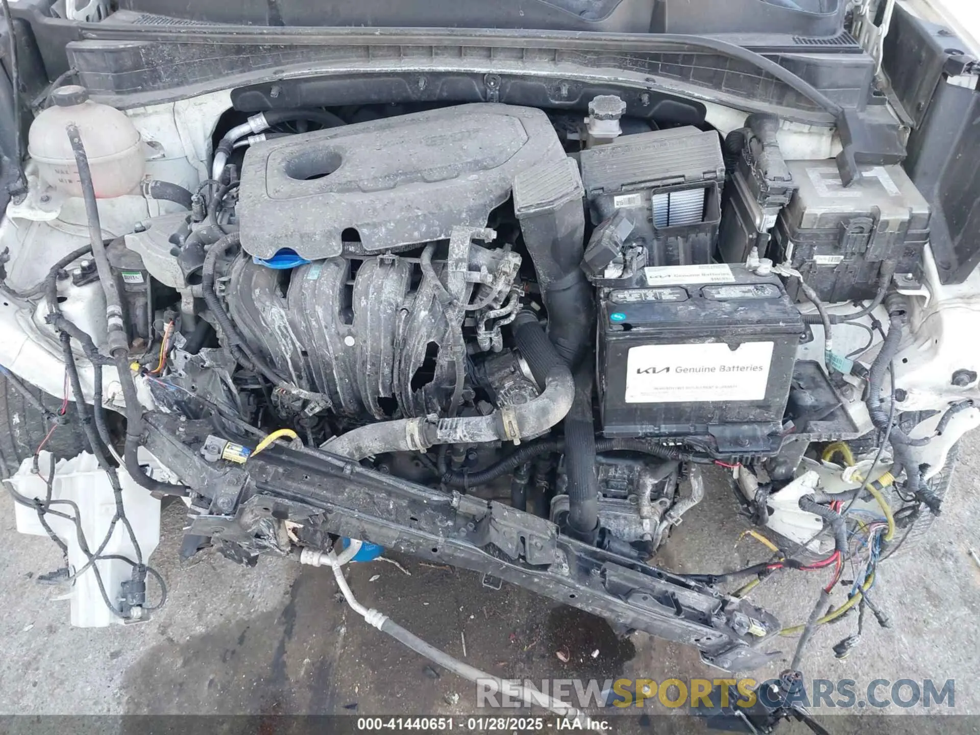 10 Photograph of a damaged car KNDP63AC7N7015648 KIA SPORTAGE 2022