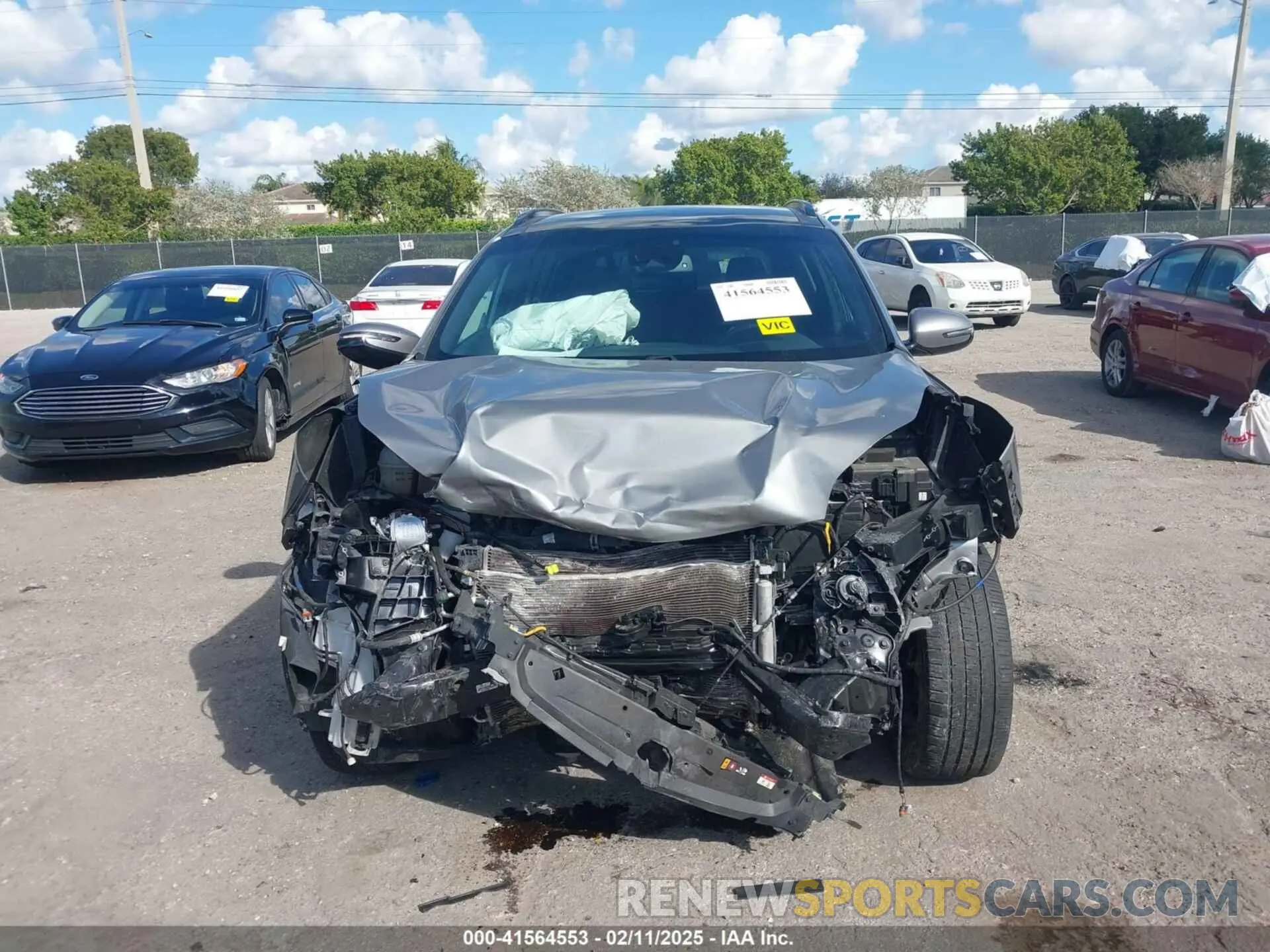 13 Photograph of a damaged car KNDP63AC7N7984723 KIA SPORTAGE 2022