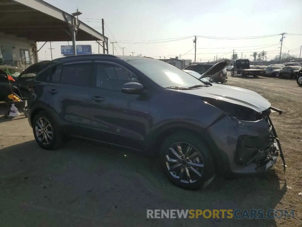 4 Photograph of a damaged car KNDP63AC8N7028151 KIA SPORTAGE 2022