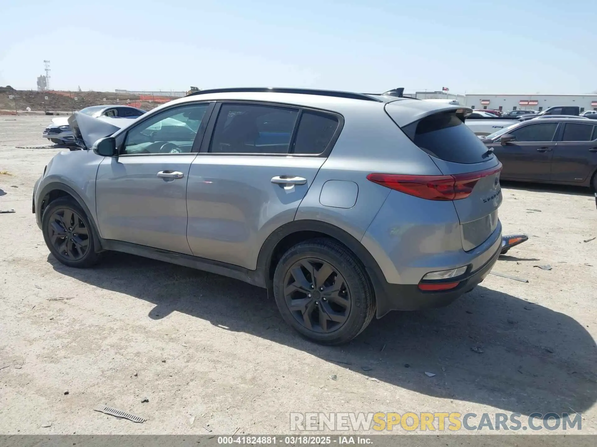 3 Photograph of a damaged car KNDP63ACXN7960139 KIA SPORTAGE 2022