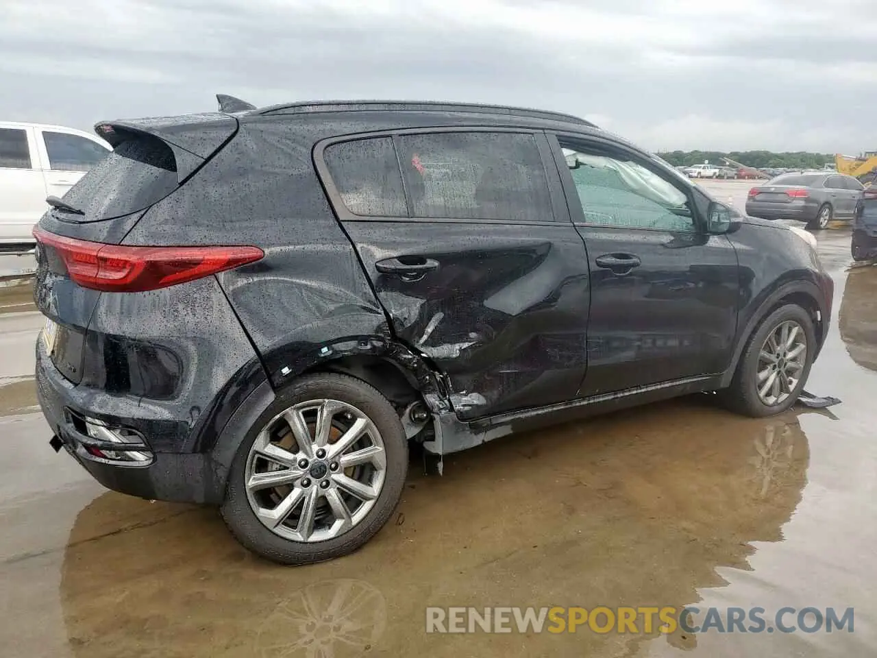 3 Photograph of a damaged car KNDP6CAC2N7021759 KIA SPORTAGE 2022
