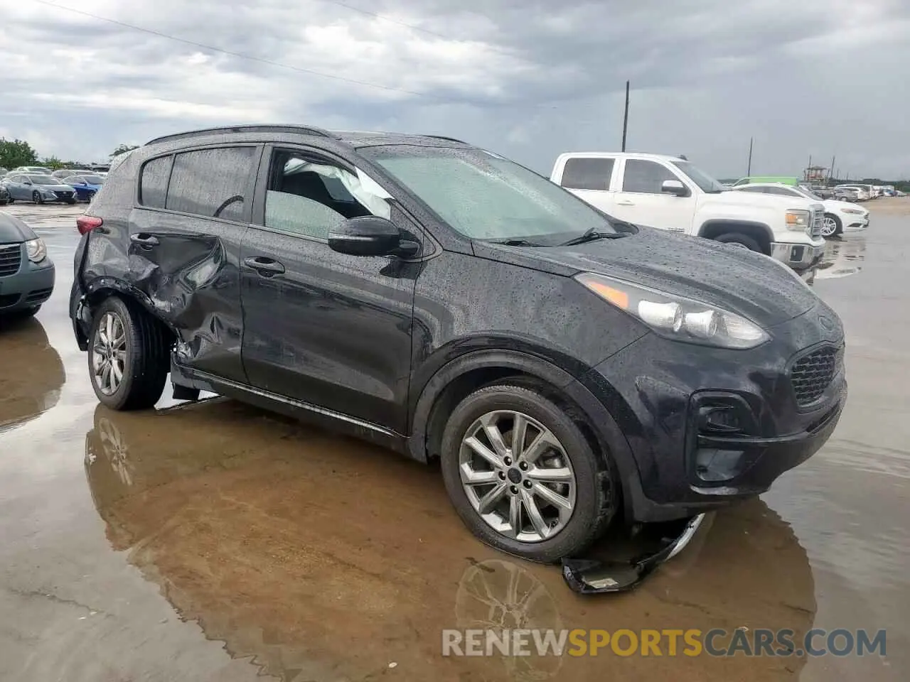 4 Photograph of a damaged car KNDP6CAC2N7021759 KIA SPORTAGE 2022