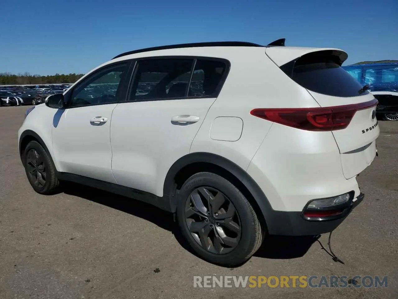 2 Photograph of a damaged car KNDP6CAC2N7975279 KIA SPORTAGE 2022