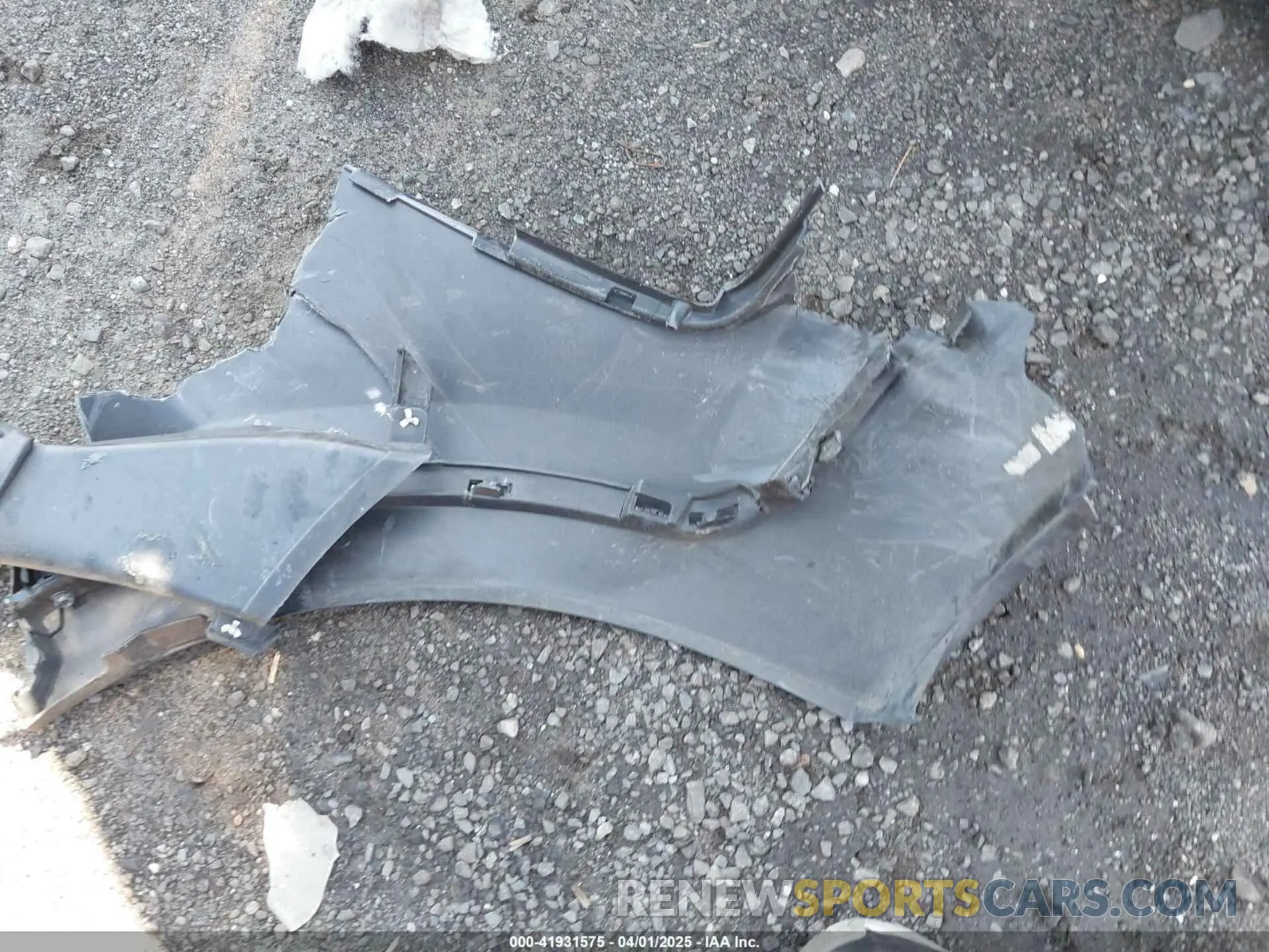 12 Photograph of a damaged car KNDP6CAC5N7963174 KIA SPORTAGE 2022