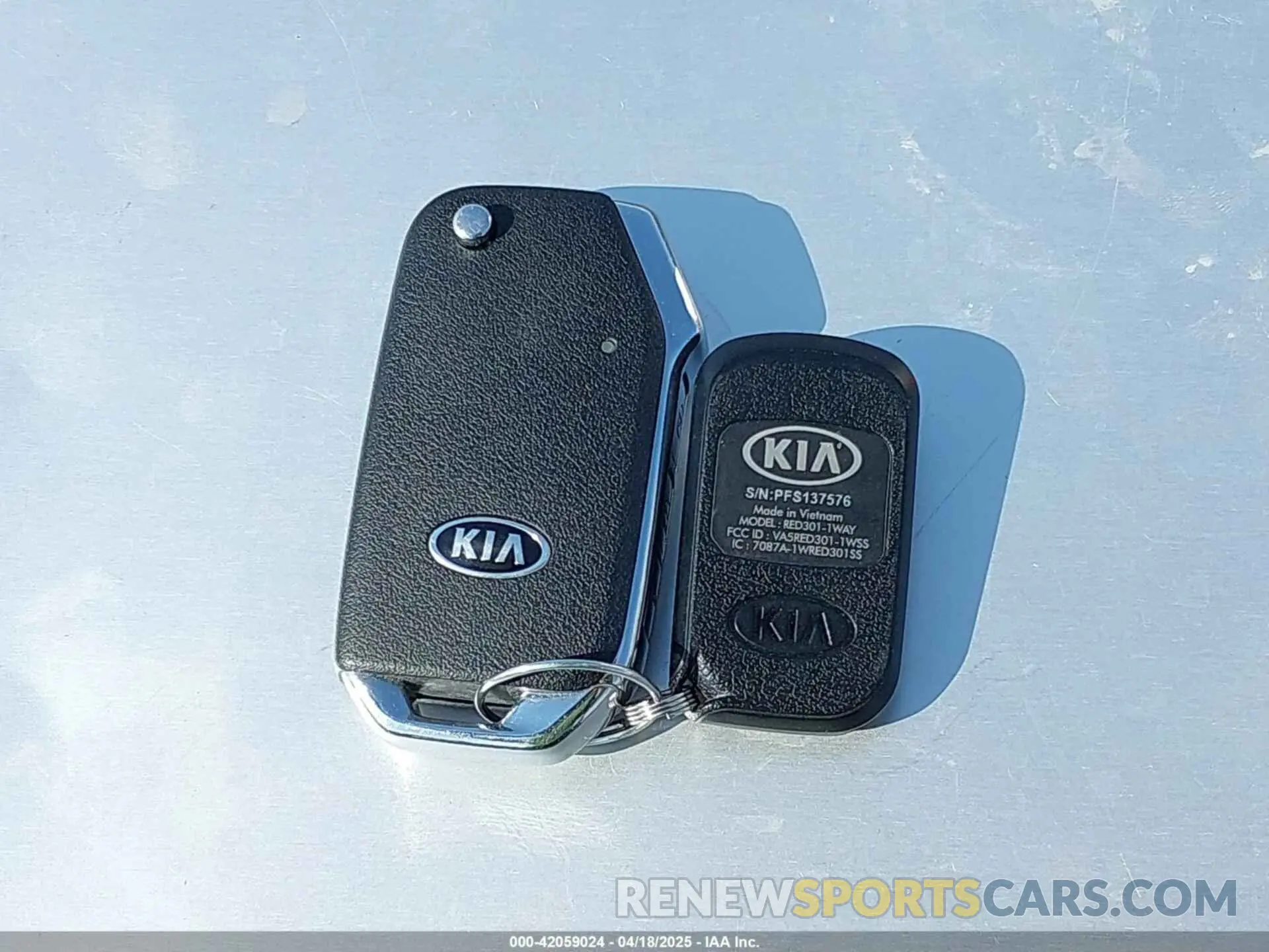 11 Photograph of a damaged car KNDP6CAC6N7008979 KIA SPORTAGE 2022