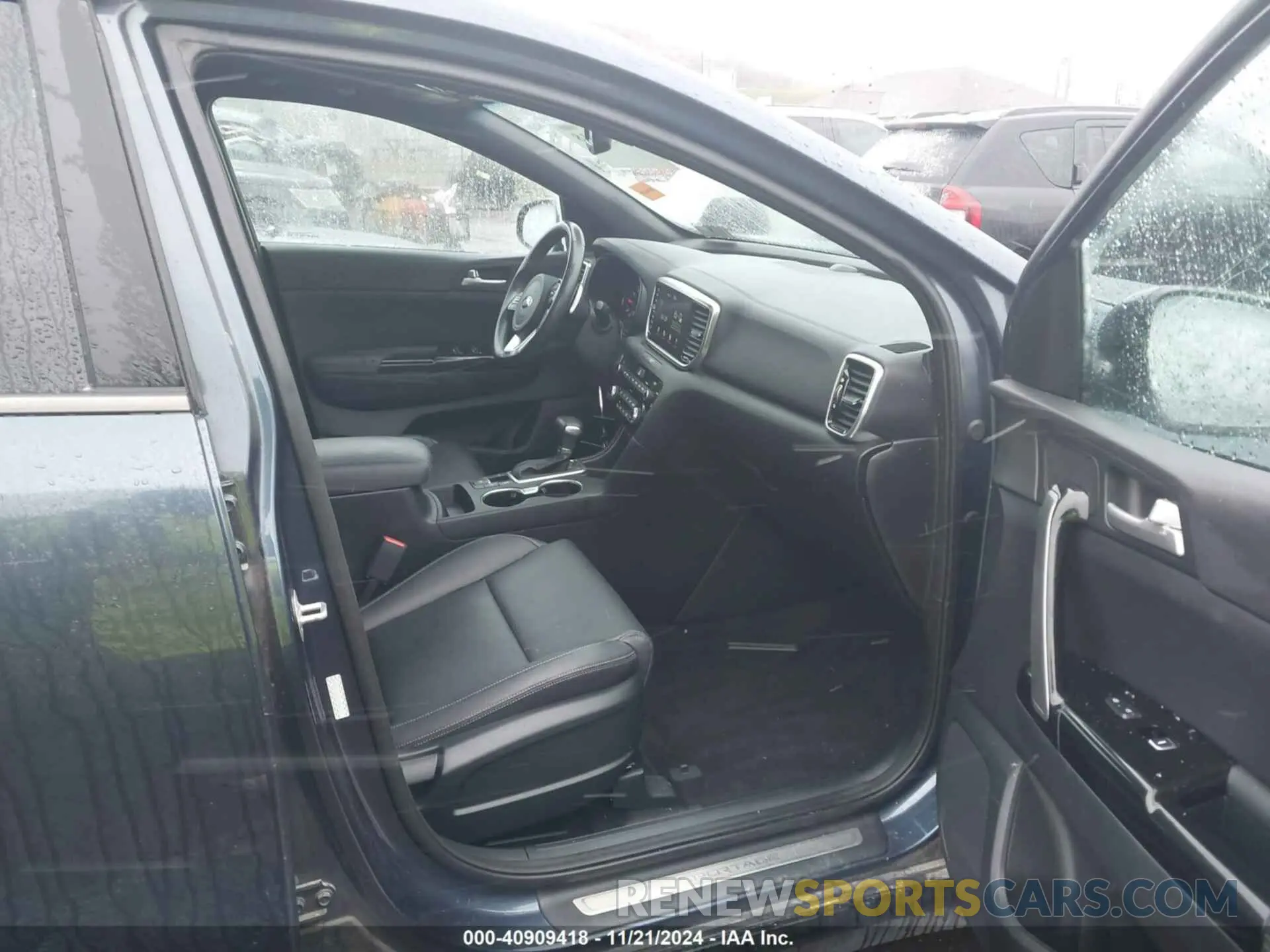 5 Photograph of a damaged car KNDP6CAC9N7024559 KIA SPORTAGE 2022