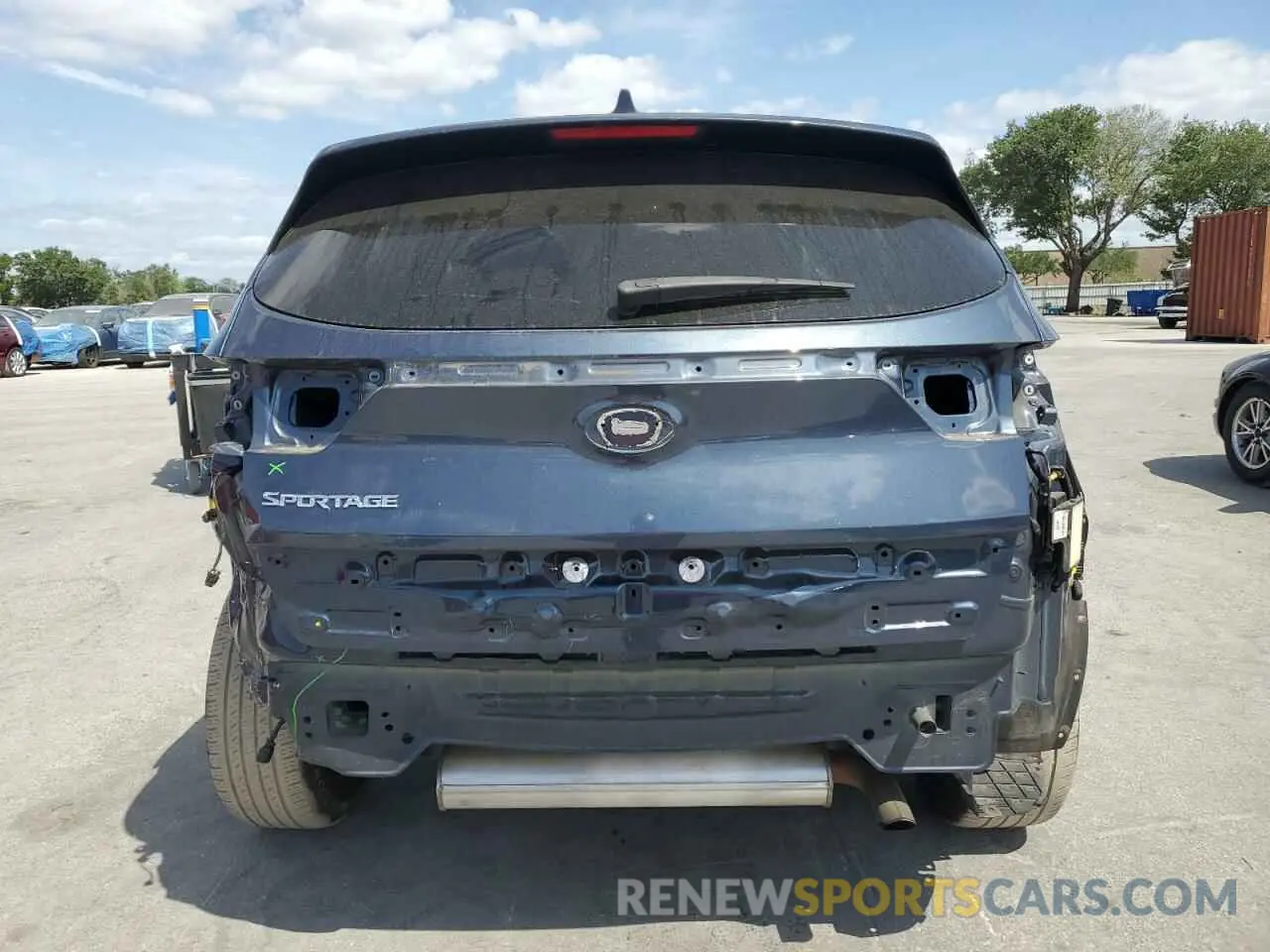 6 Photograph of a damaged car KNDPM3AC0N7011415 KIA SPORTAGE 2022