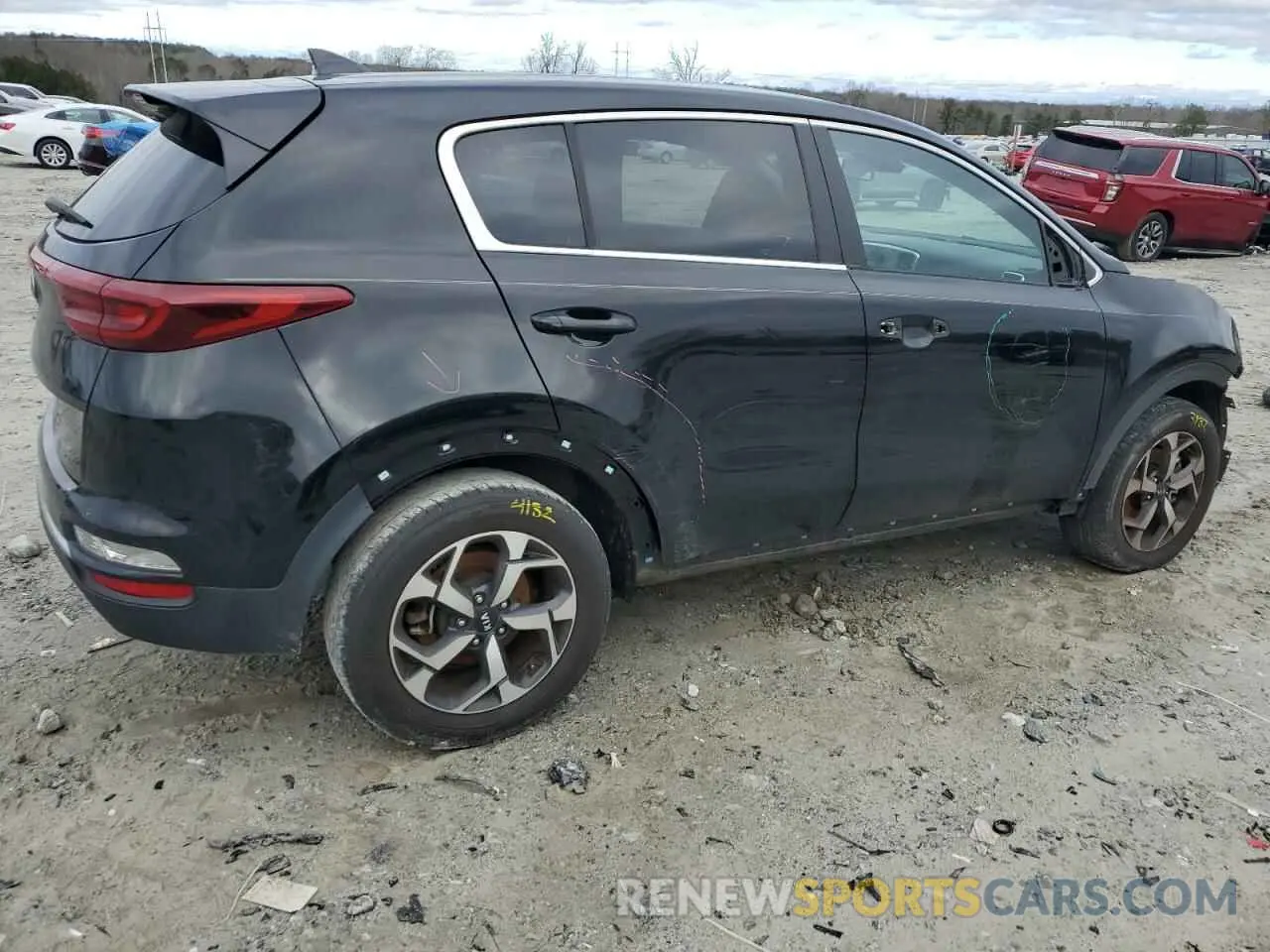 3 Photograph of a damaged car KNDPM3AC0N7026352 KIA SPORTAGE 2022
