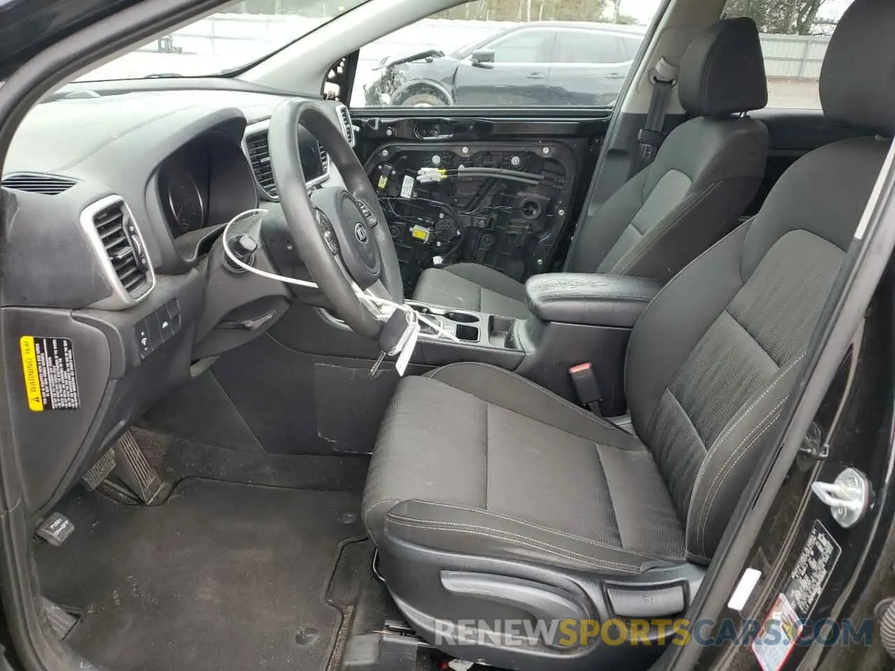 7 Photograph of a damaged car KNDPM3AC0N7026352 KIA SPORTAGE 2022