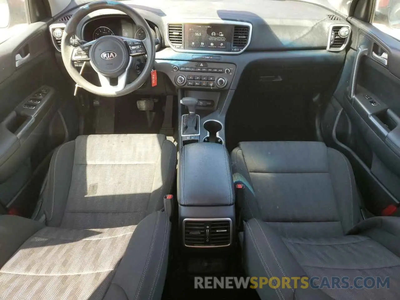 8 Photograph of a damaged car KNDPM3AC0N7984097 KIA SPORTAGE 2022