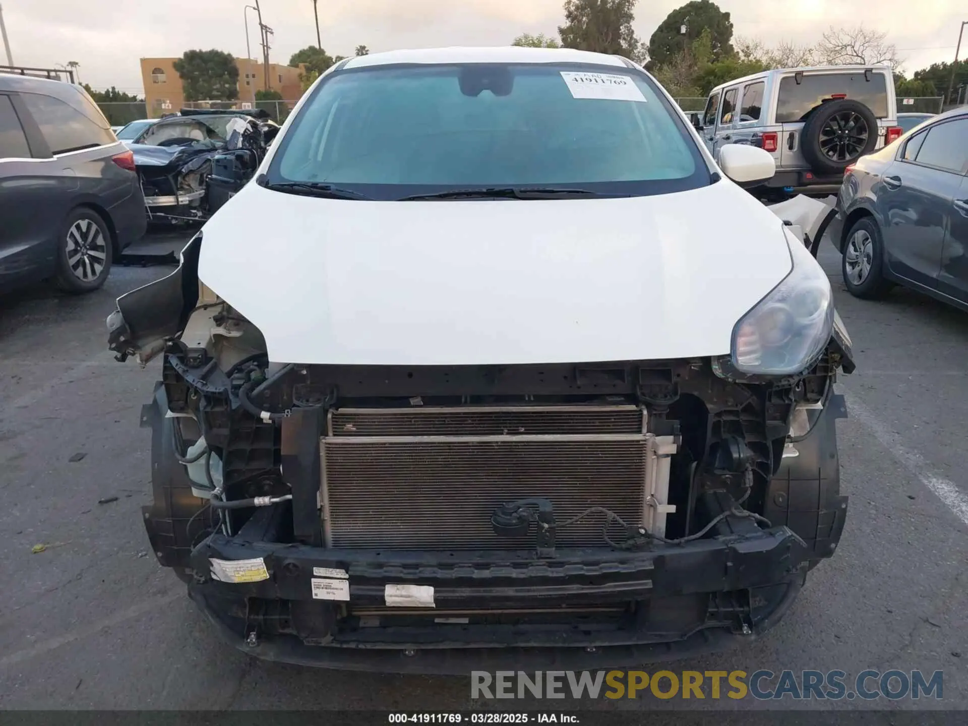 13 Photograph of a damaged car KNDPM3AC1N7001251 KIA SPORTAGE 2022