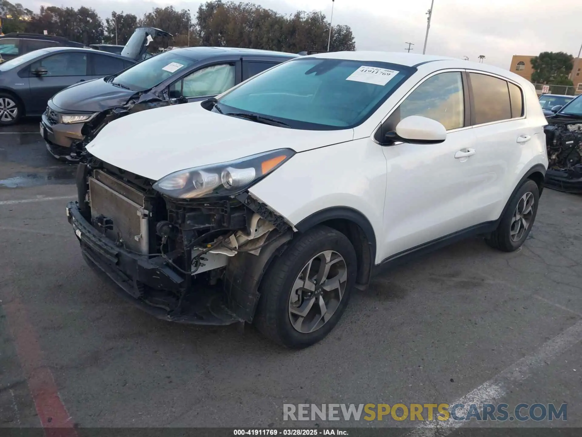 2 Photograph of a damaged car KNDPM3AC1N7001251 KIA SPORTAGE 2022