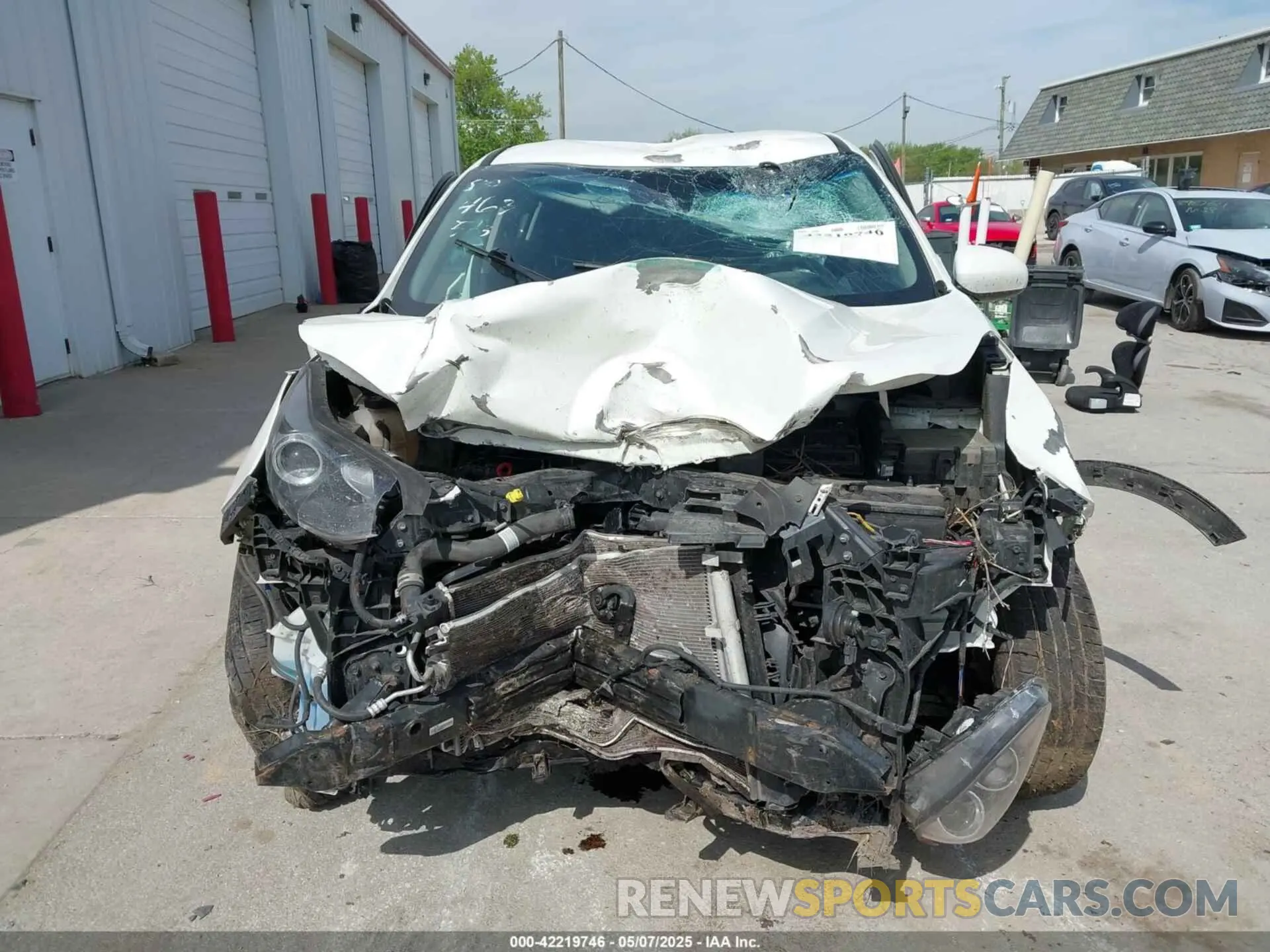 13 Photograph of a damaged car KNDPM3AC1N7954011 KIA SPORTAGE 2022