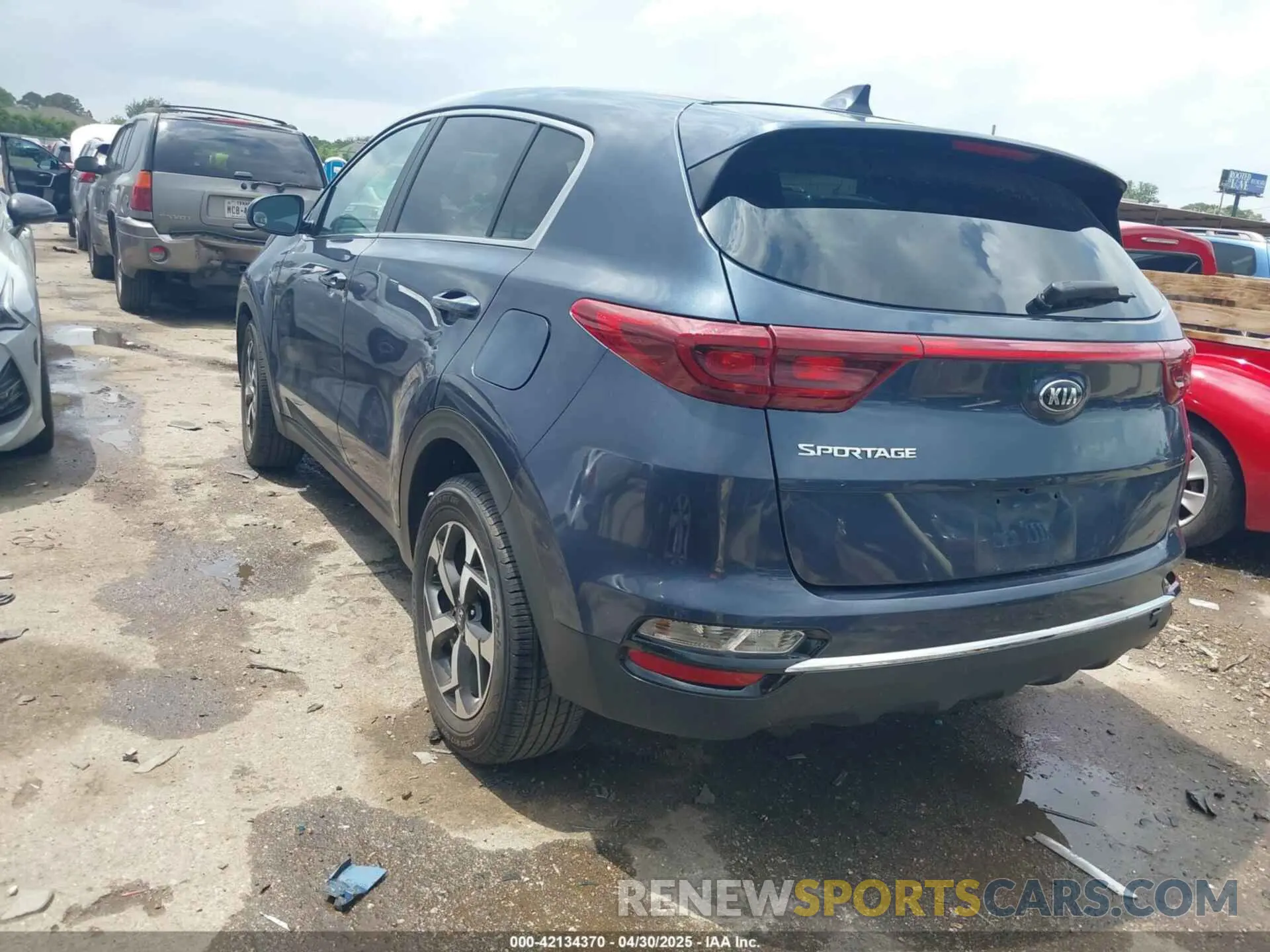 3 Photograph of a damaged car KNDPM3AC1N7968748 KIA SPORTAGE 2022