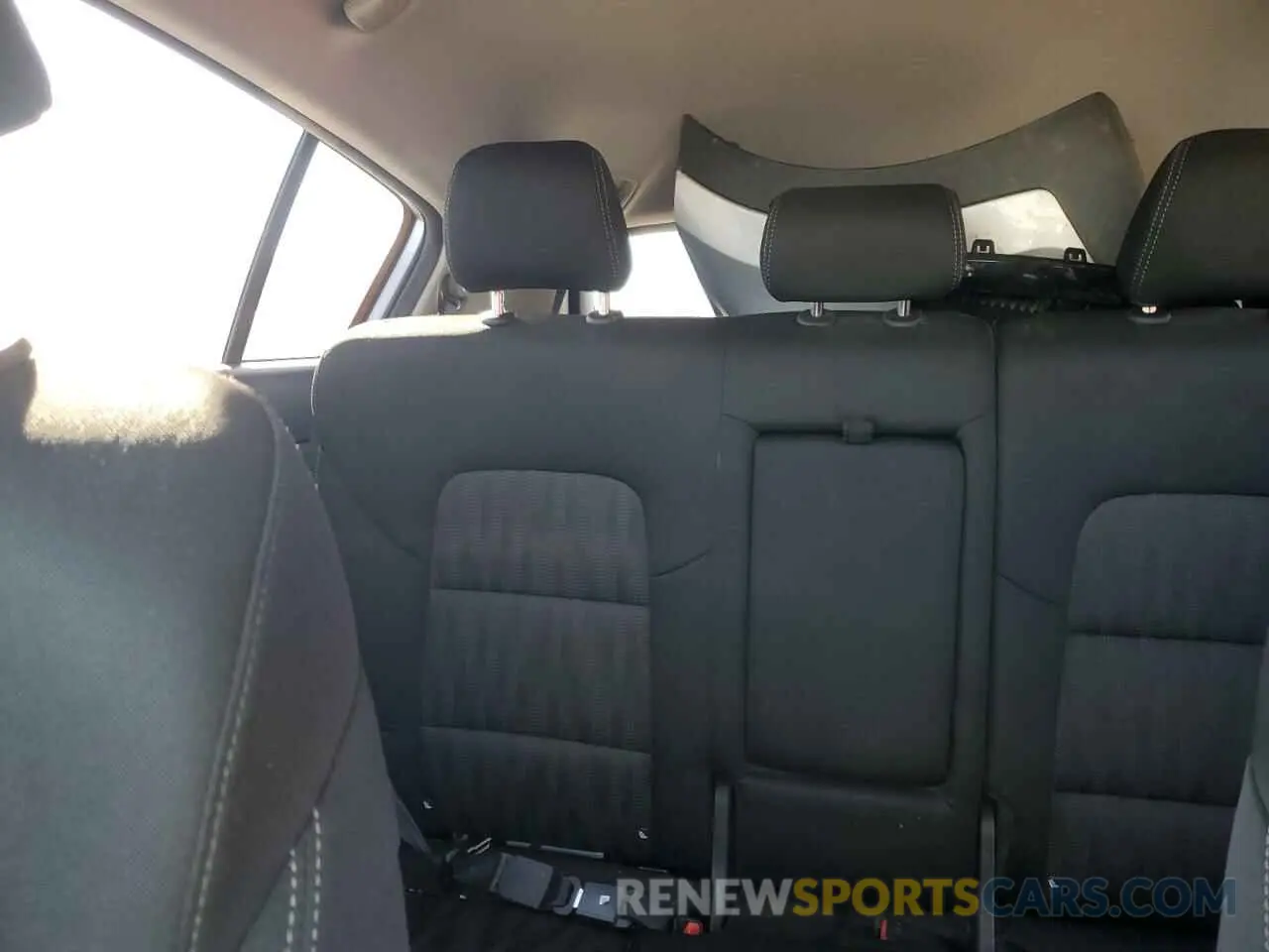 10 Photograph of a damaged car KNDPM3AC1N7983900 KIA SPORTAGE 2022