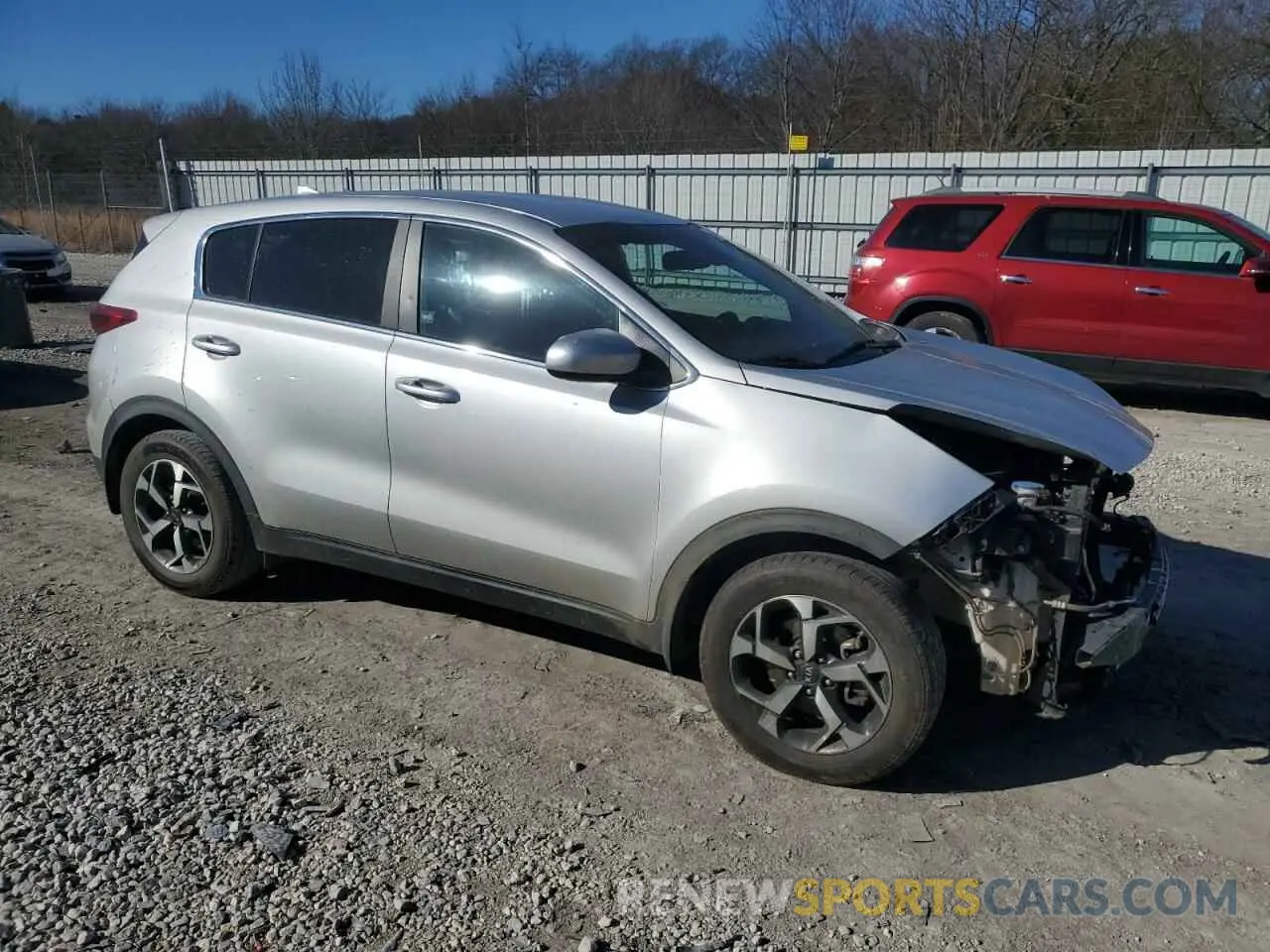 4 Photograph of a damaged car KNDPM3AC1N7983900 KIA SPORTAGE 2022