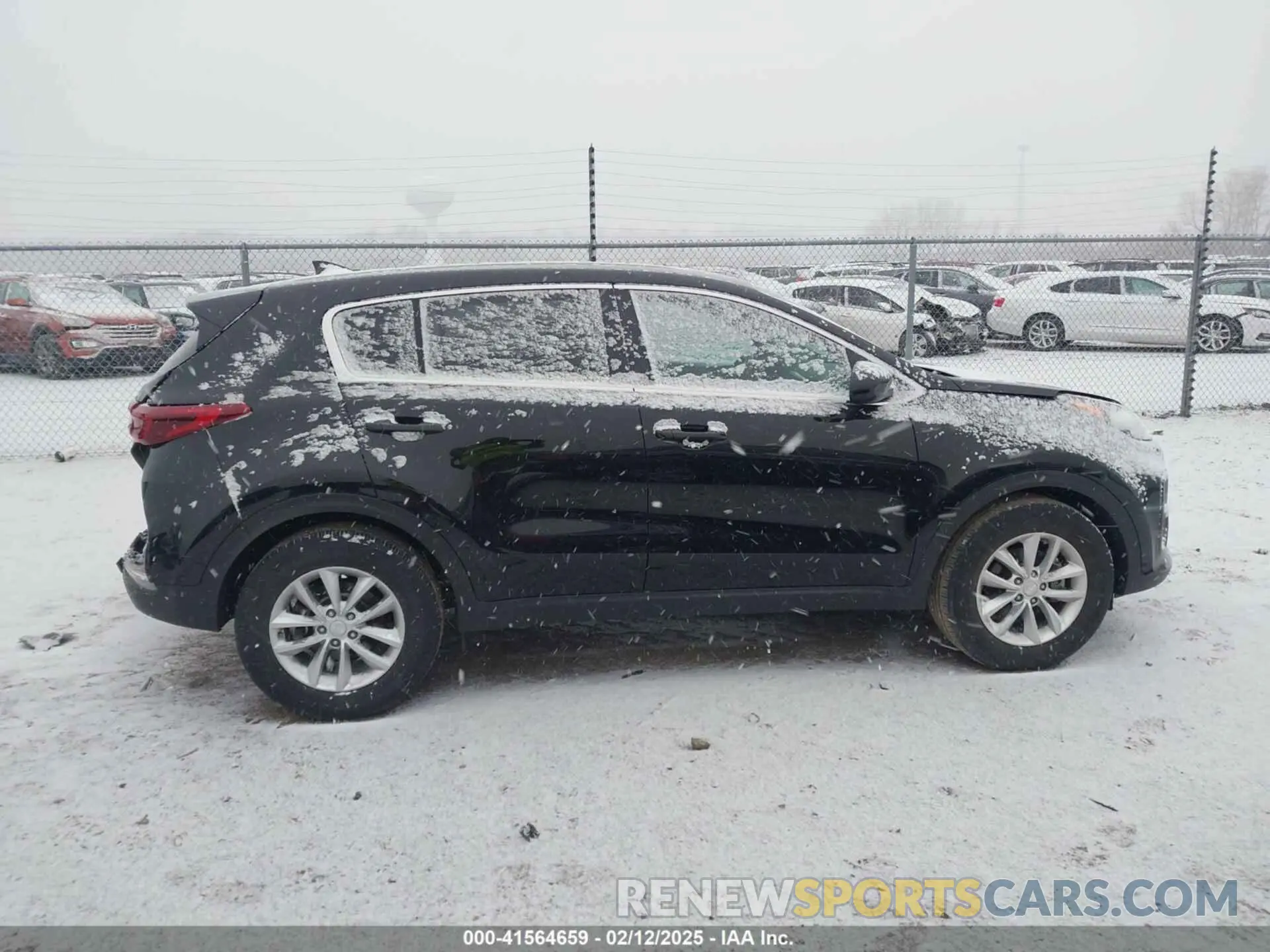 13 Photograph of a damaged car KNDPM3AC2N7014123 KIA SPORTAGE 2022