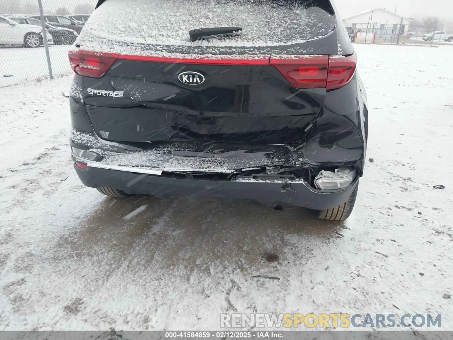6 Photograph of a damaged car KNDPM3AC2N7014123 KIA SPORTAGE 2022