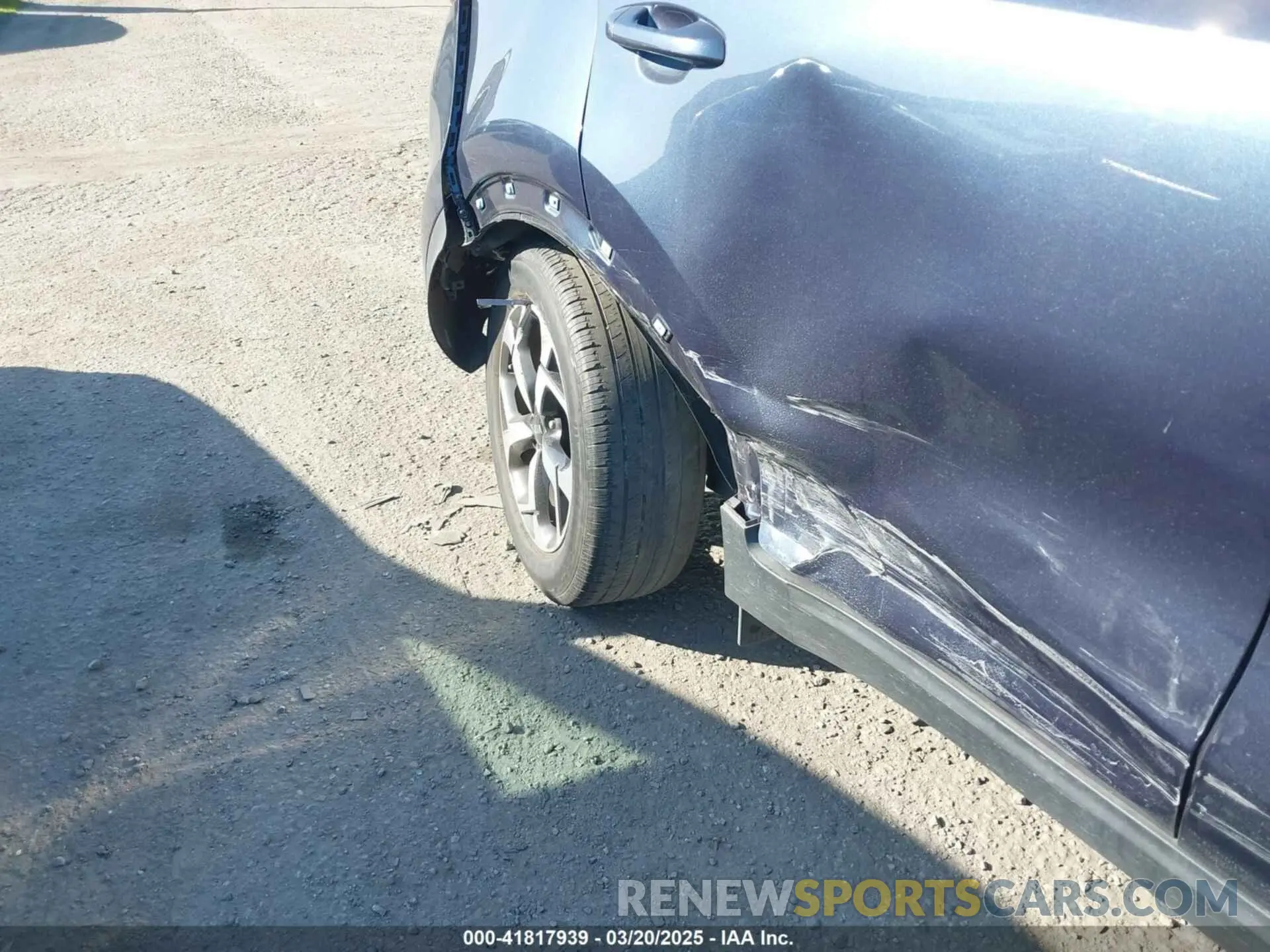 17 Photograph of a damaged car KNDPM3AC2N7015921 KIA SPORTAGE 2022