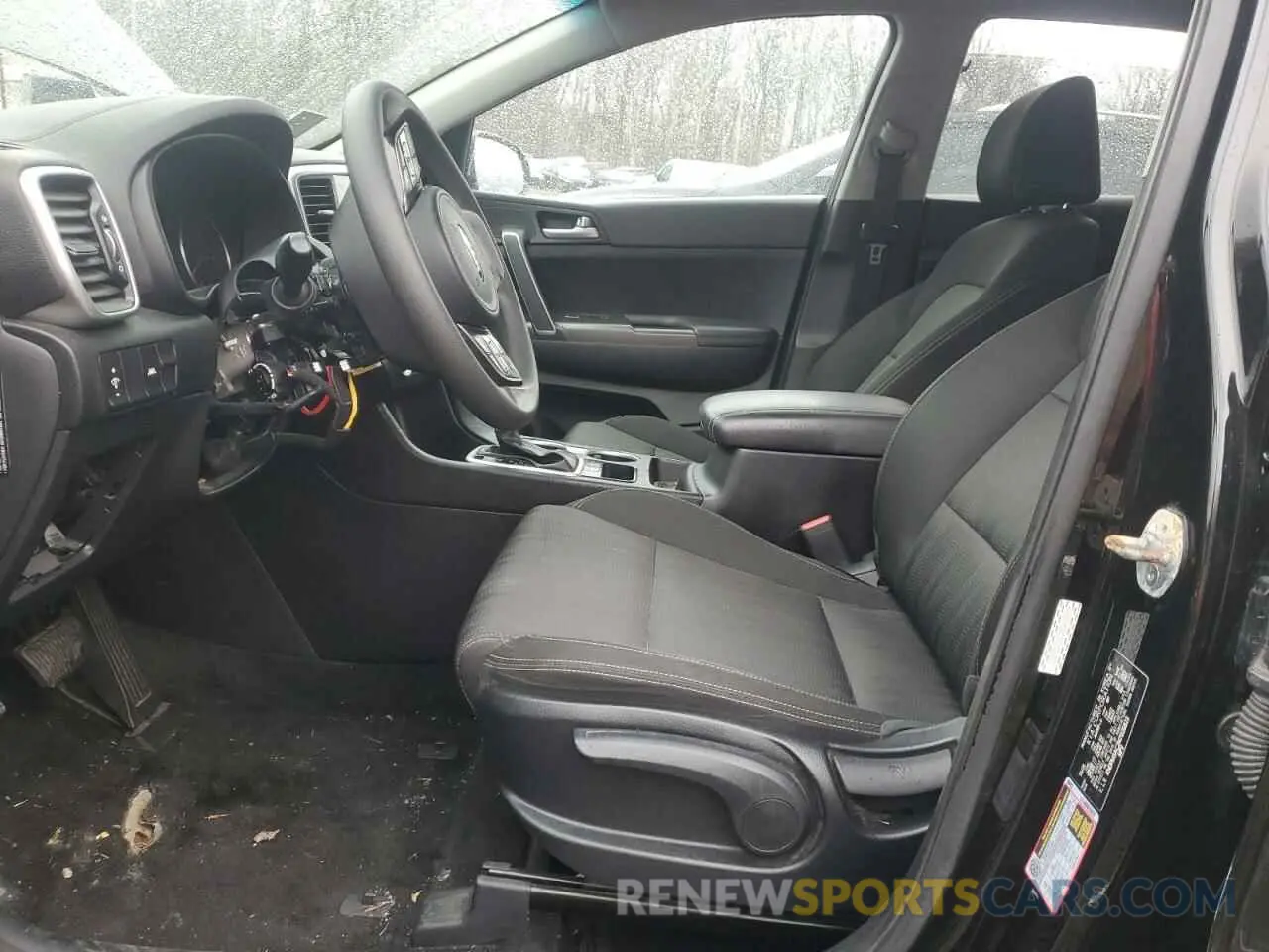 7 Photograph of a damaged car KNDPM3AC2N7026823 KIA SPORTAGE 2022
