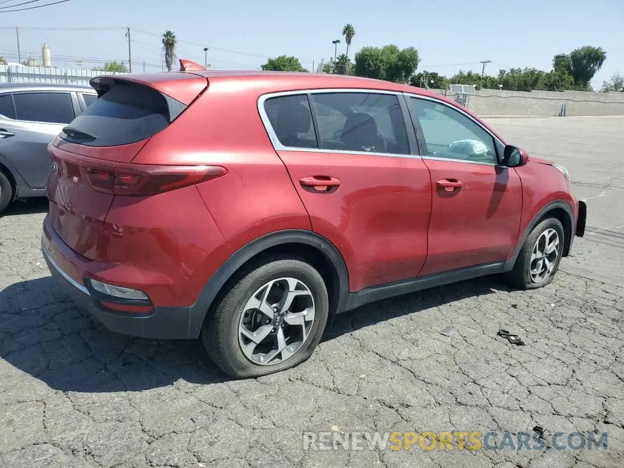 3 Photograph of a damaged car KNDPM3AC2N7957290 KIA SPORTAGE 2022